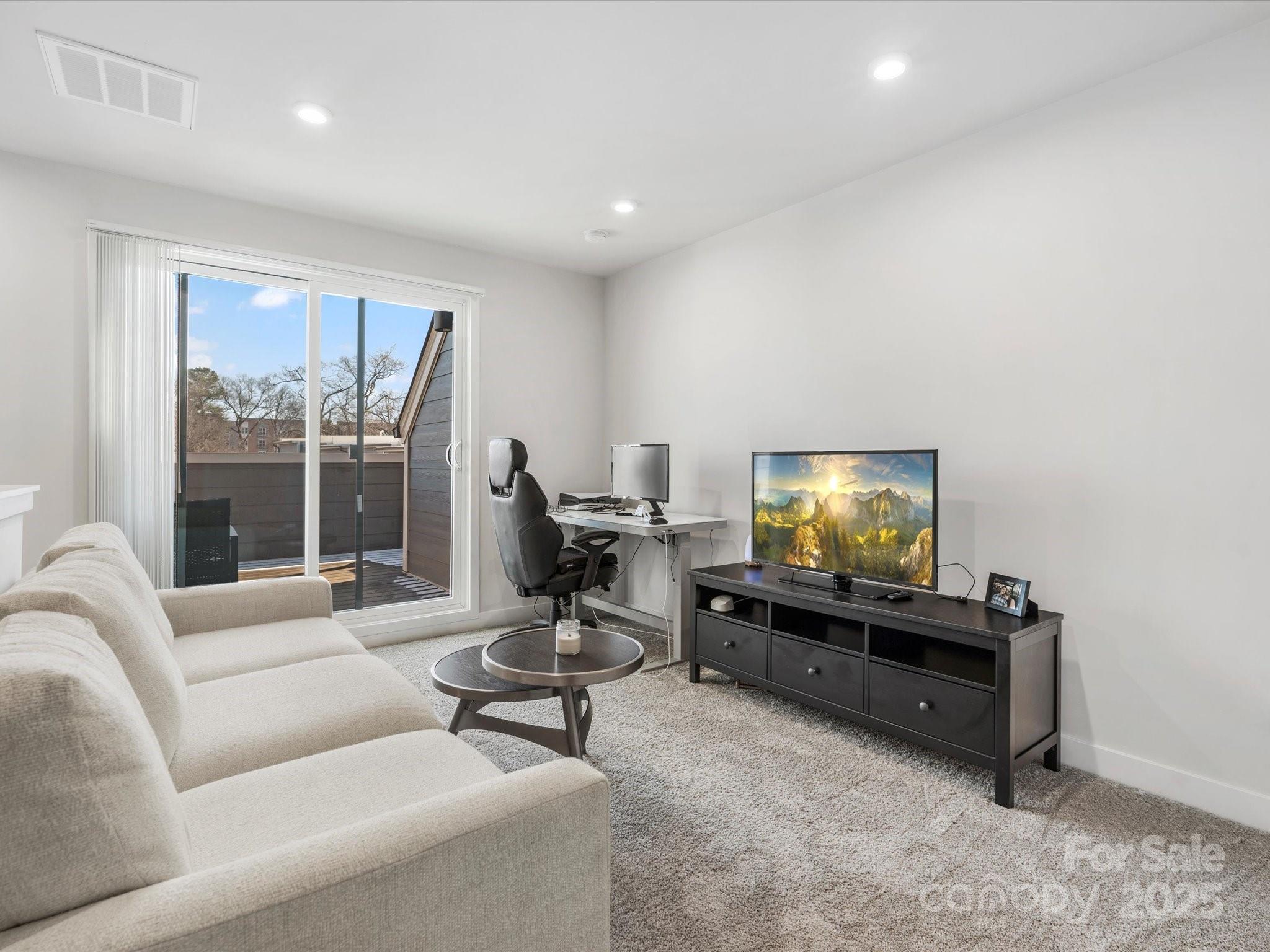 South Tryon Townhomes - Residential