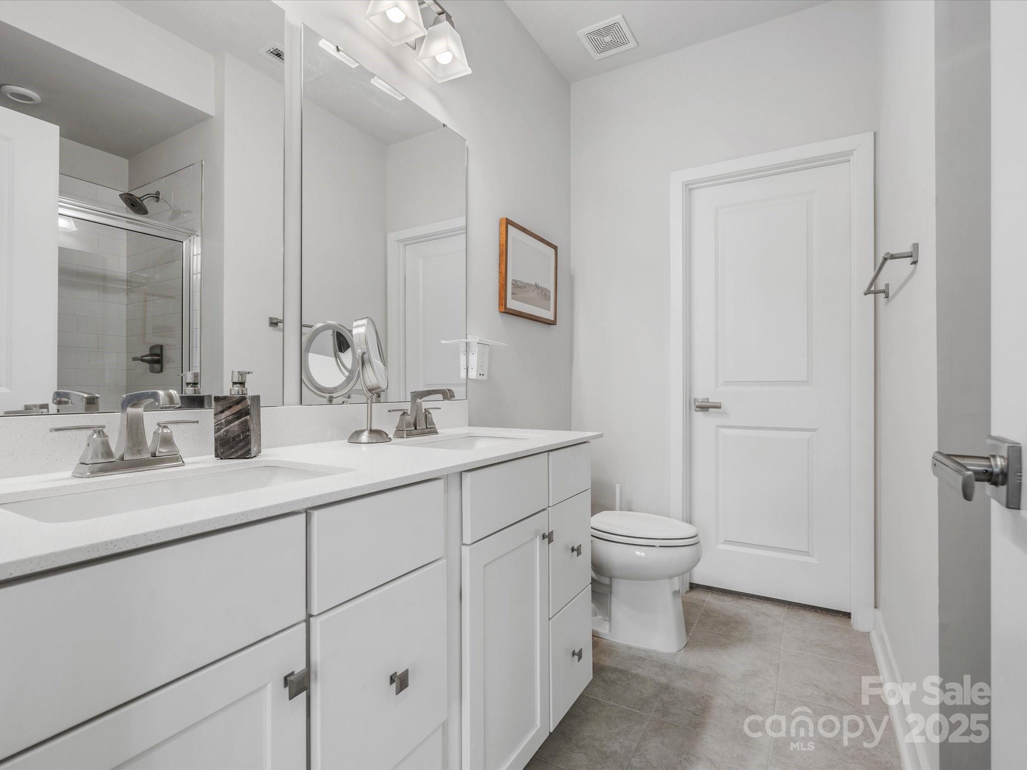 South Tryon Townhomes - Residential