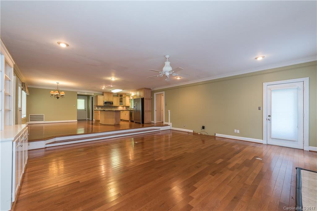 Forest Hills - Residential