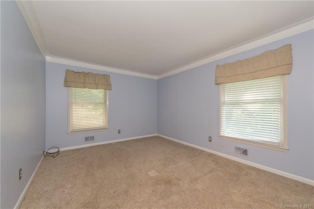 Forest Hills - Residential