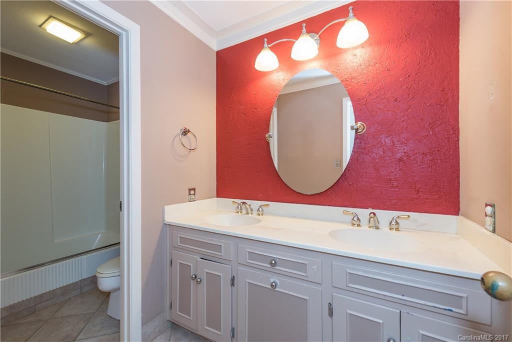 Forest Hills - Residential