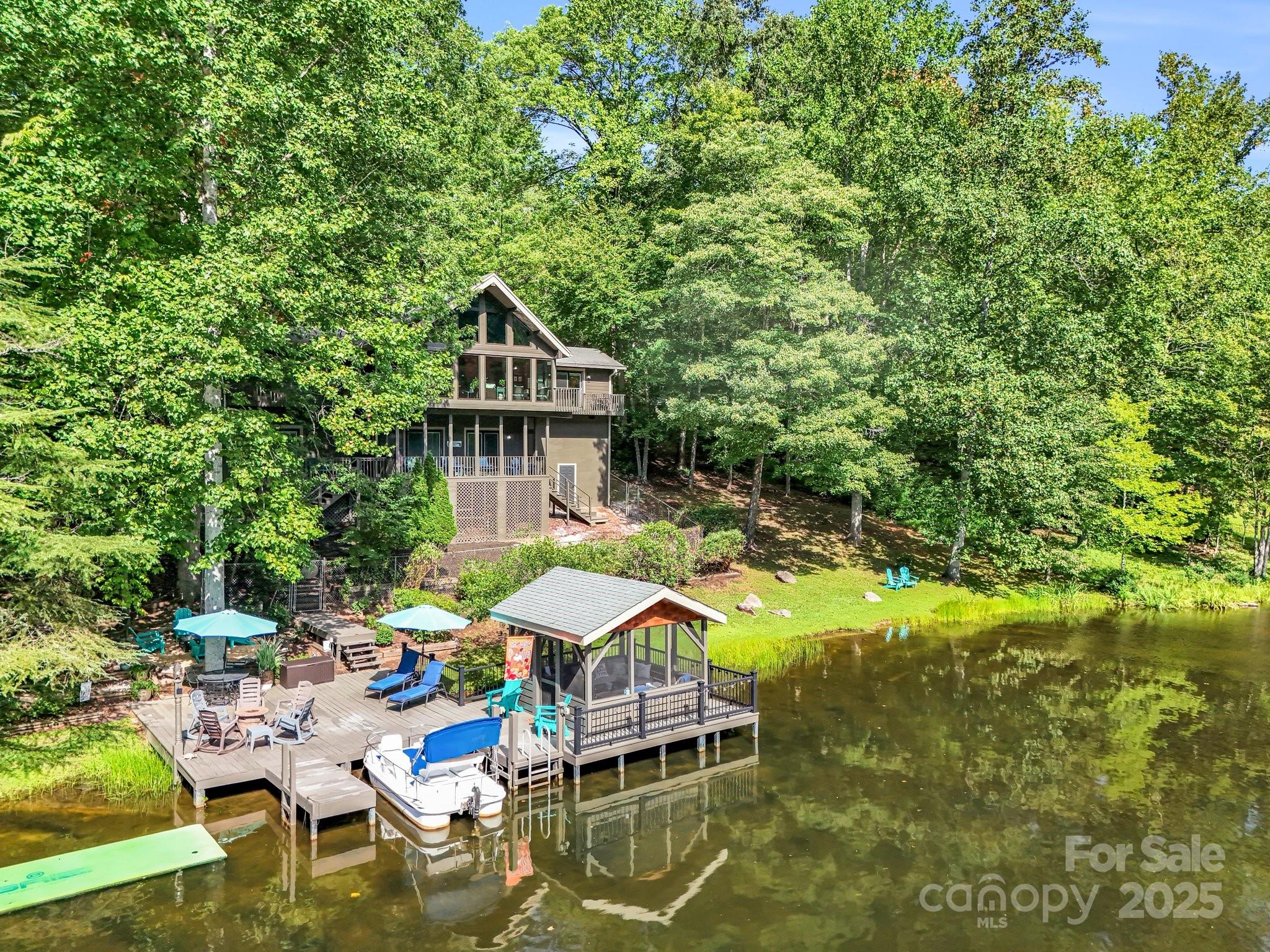 430 Westlake Drive N