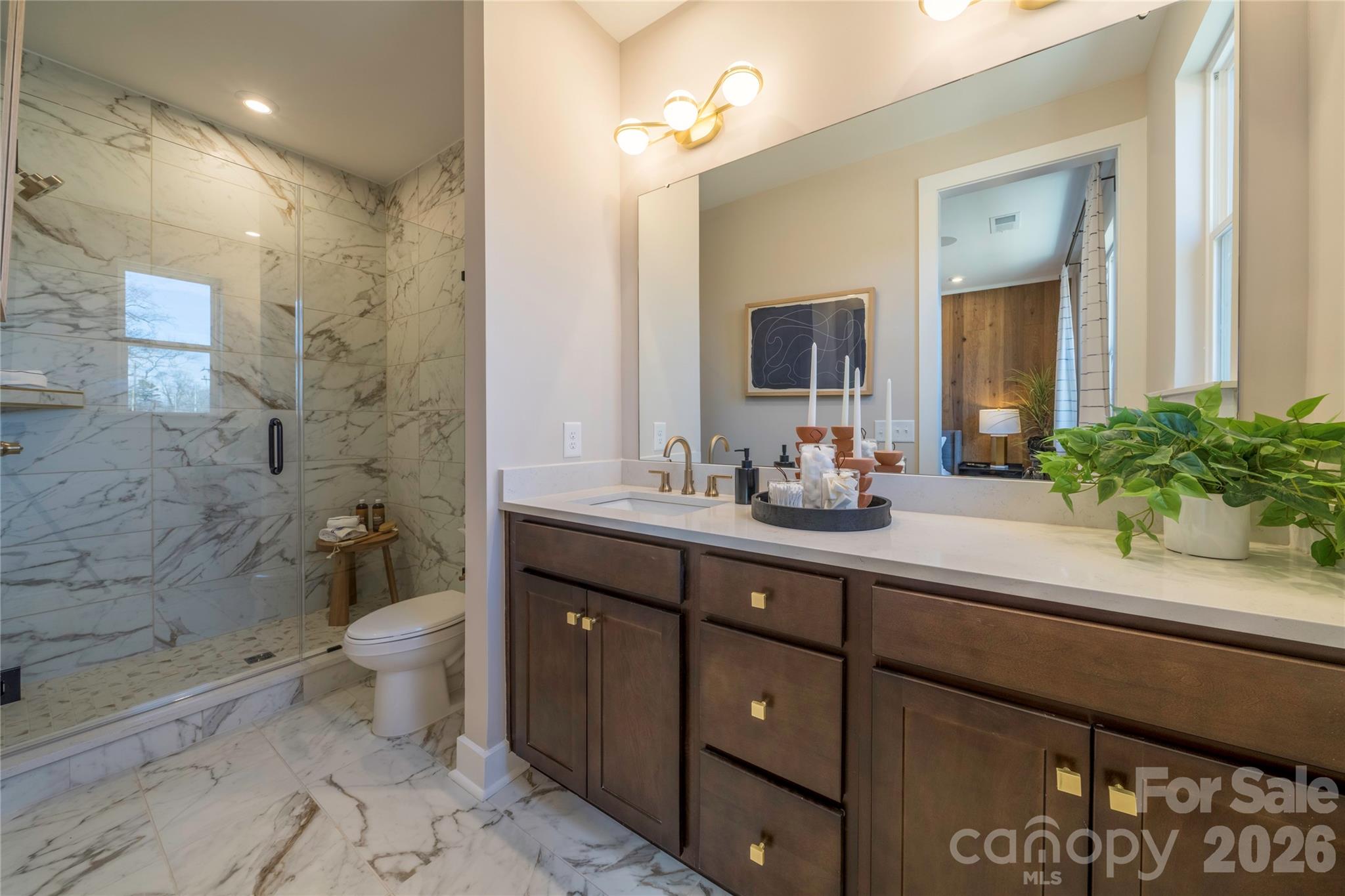 Context at Oakhurst - Residential