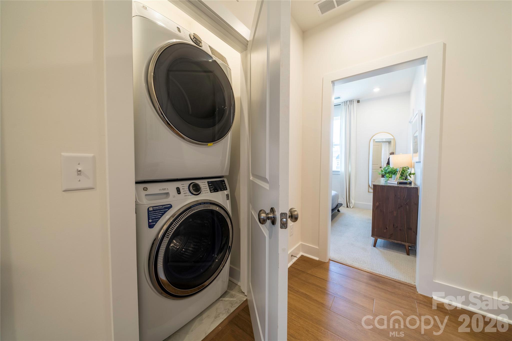 Context at Oakhurst - Residential