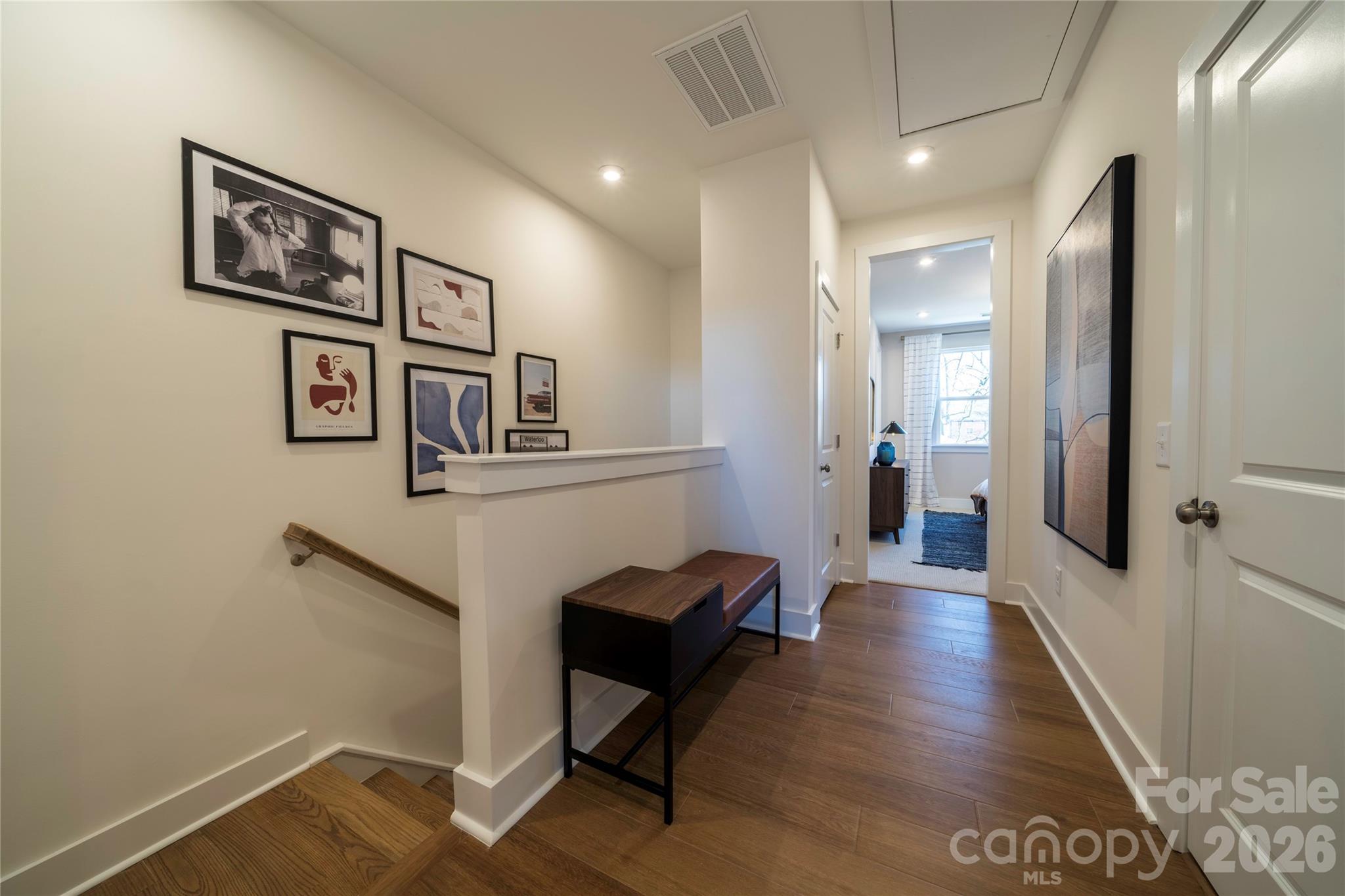 Context at Oakhurst - Residential