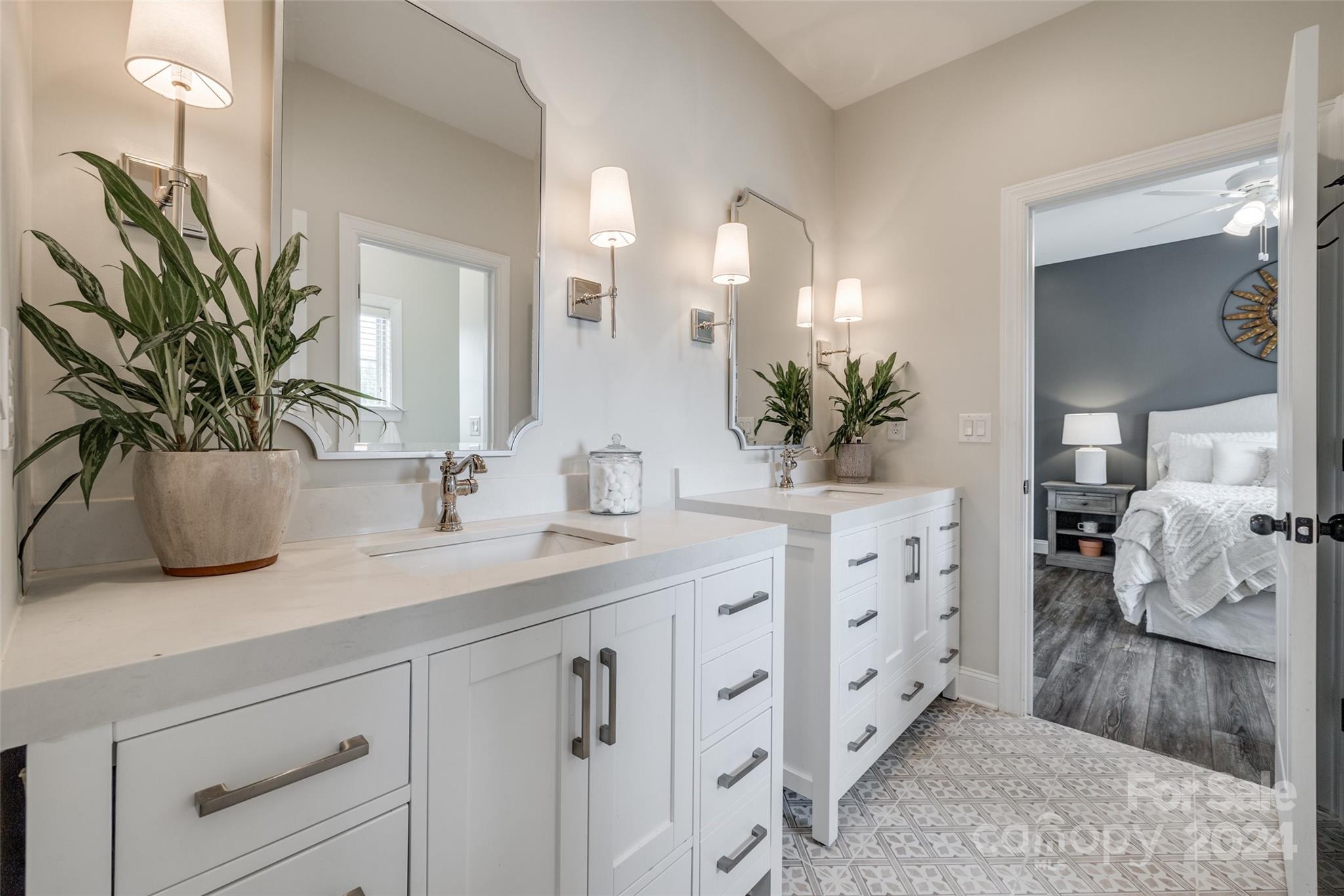 Barber Rock - Residential