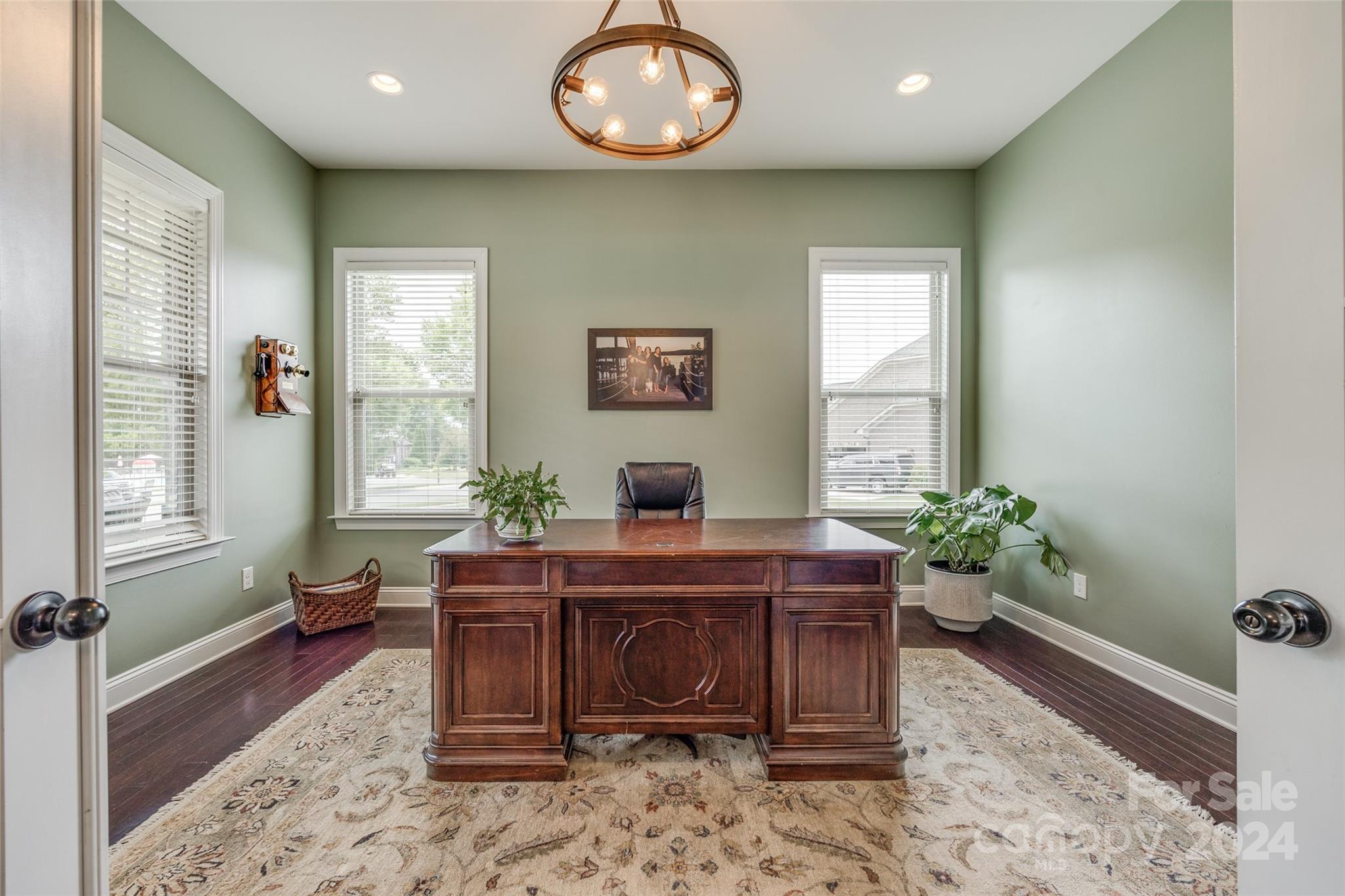 Barber Rock - Residential