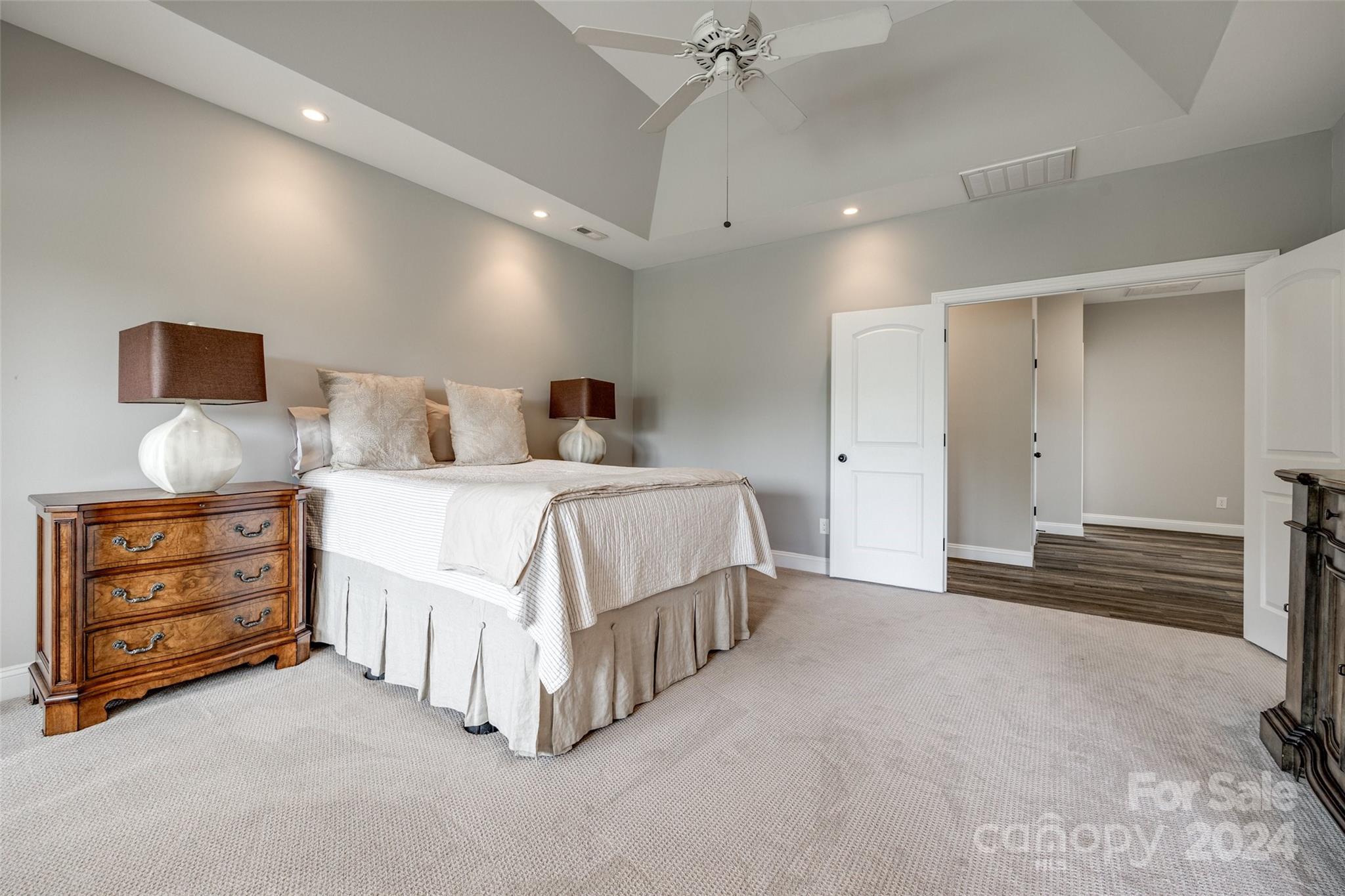 Barber Rock - Residential