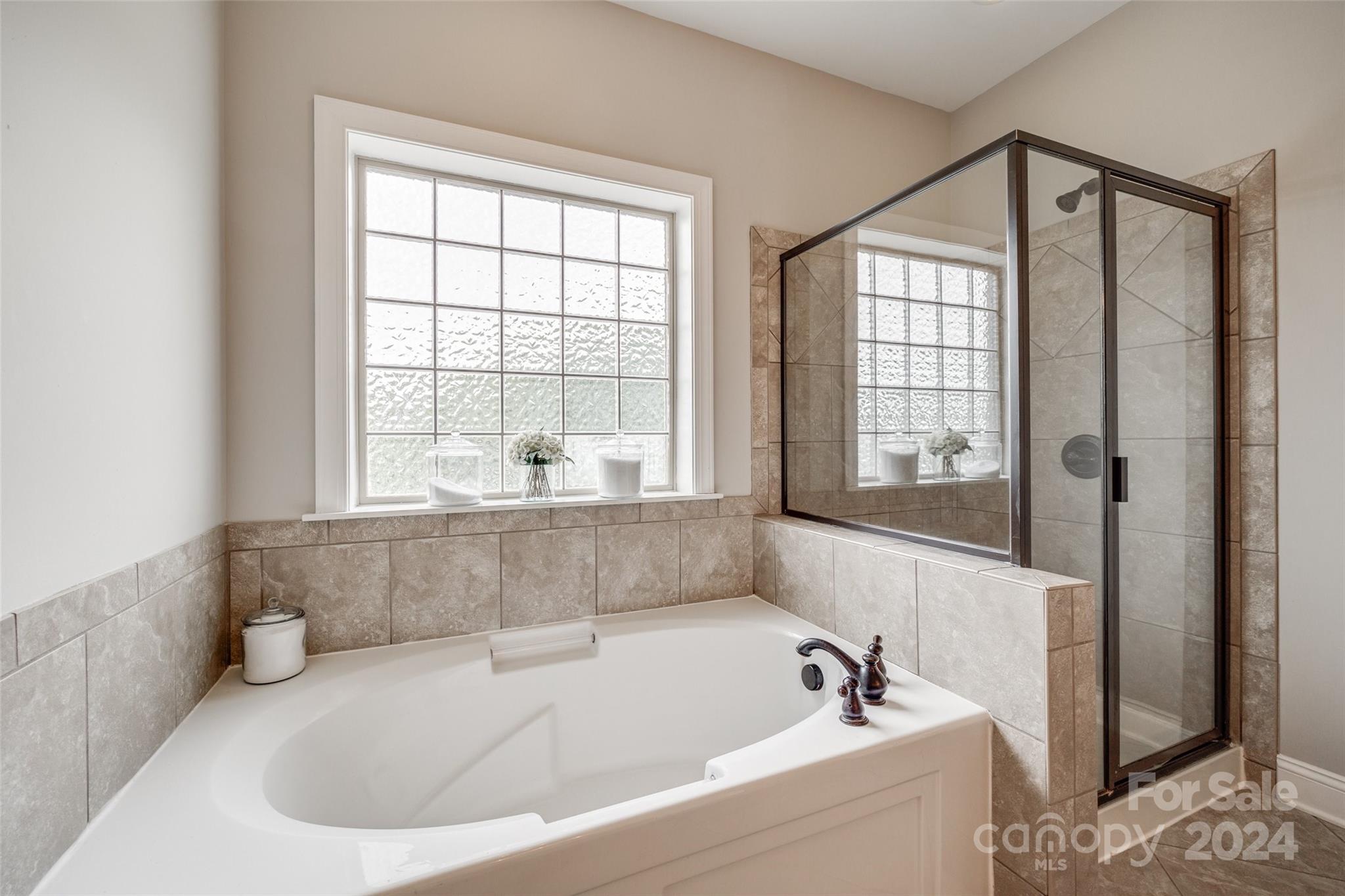 Barber Rock - Residential