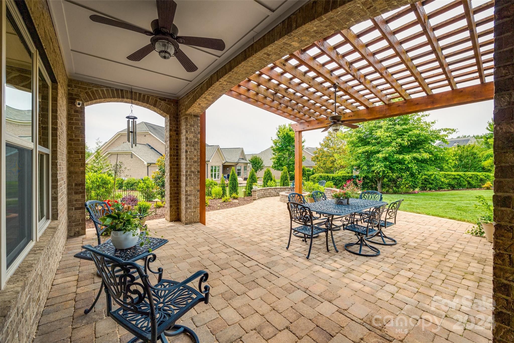 Barber Rock - Residential