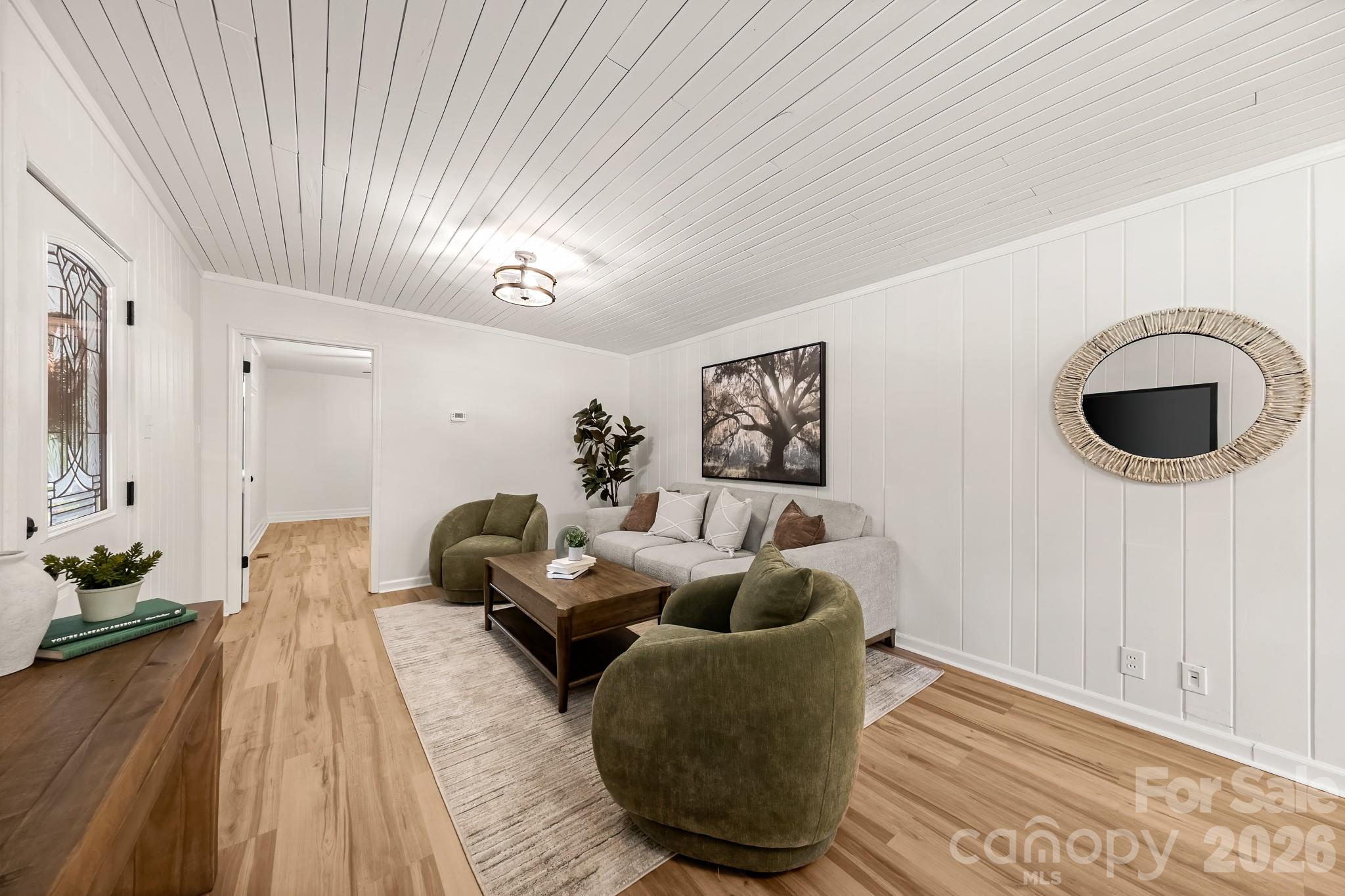 10718 Lancaster Highway