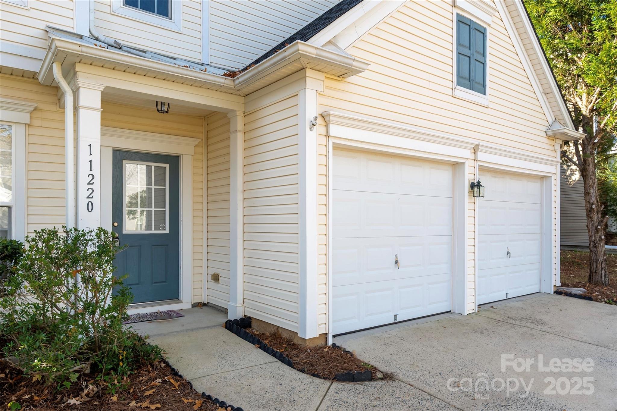 11220 Cypress View Drive