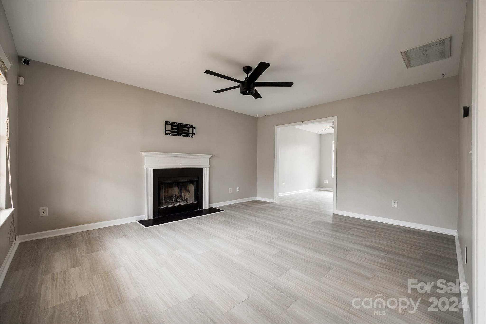 Forest Oaks - Residential