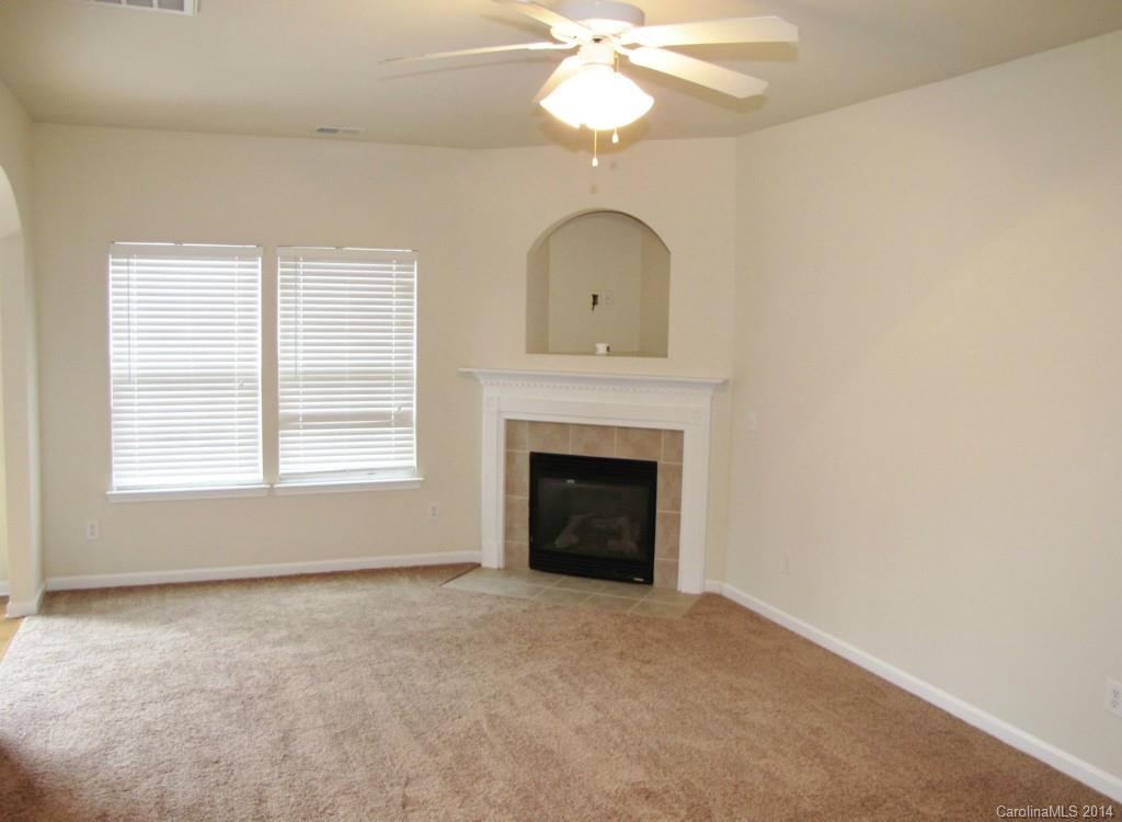 Riverwalk - Residential Lease