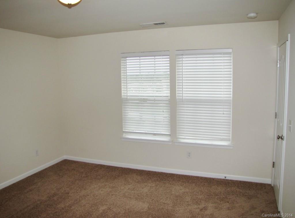 Riverwalk - Residential Lease