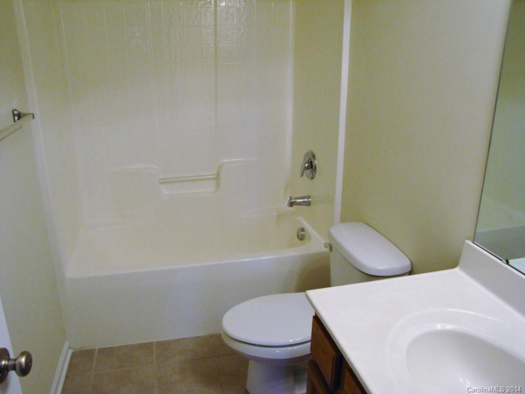 Riverwalk - Residential Lease