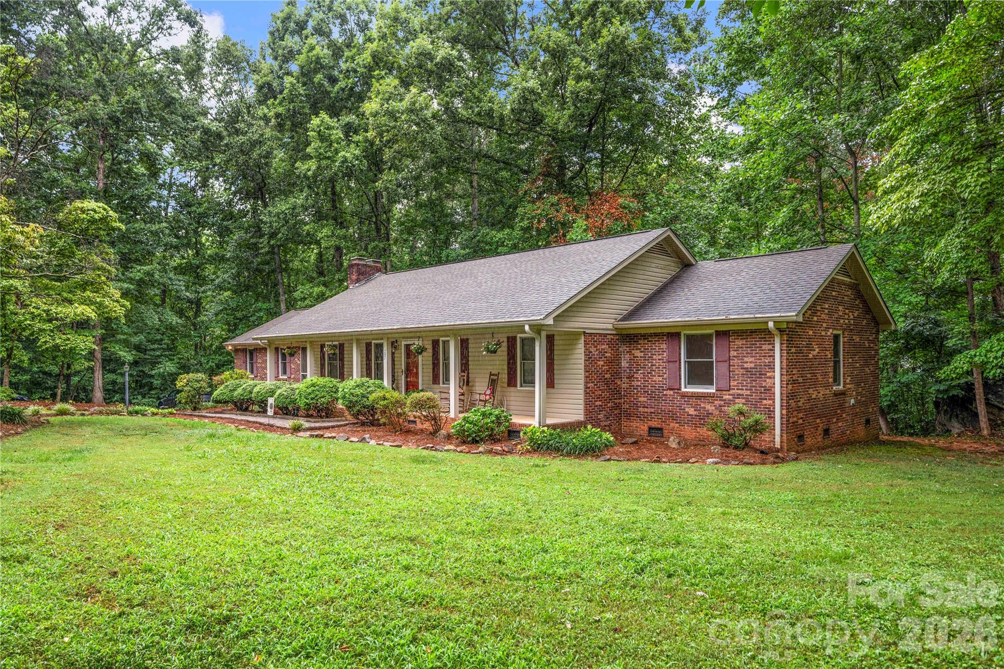 101 Magnolia Lane