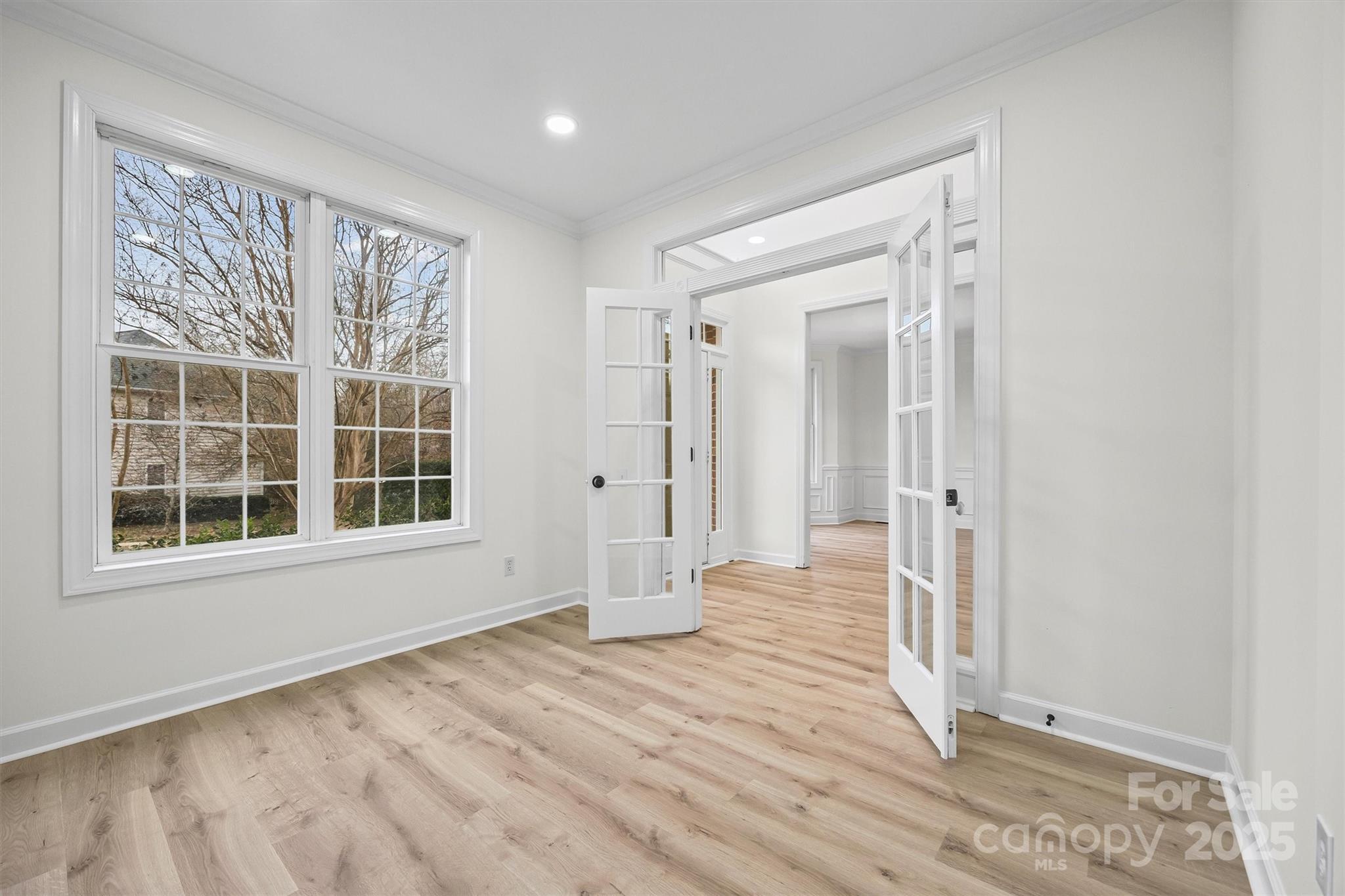 Royal Oaks - Residential