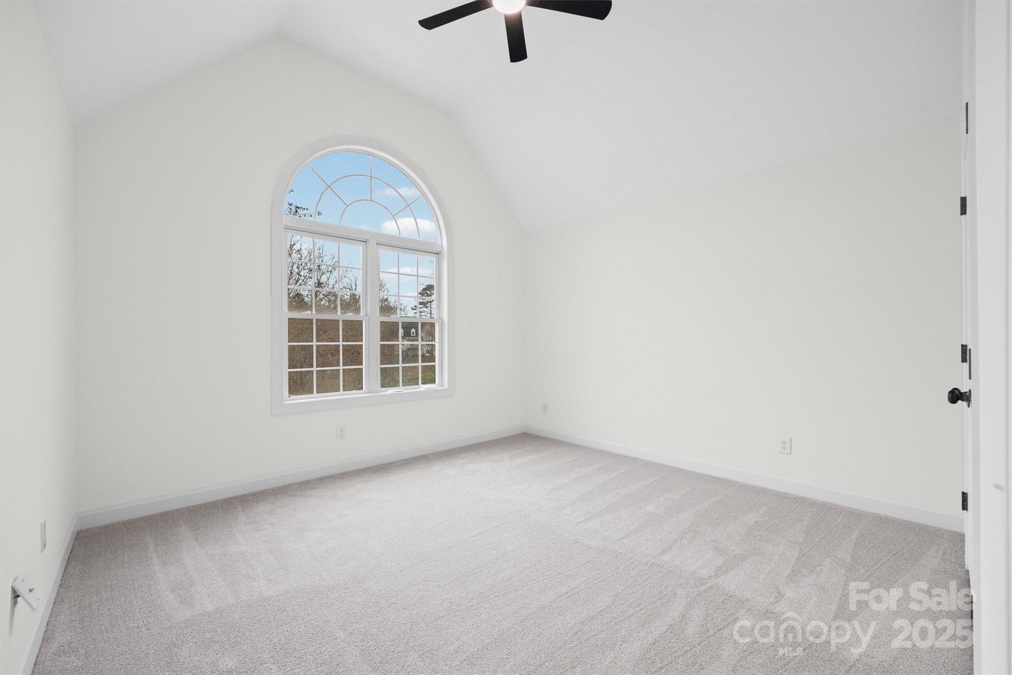 Royal Oaks - Residential