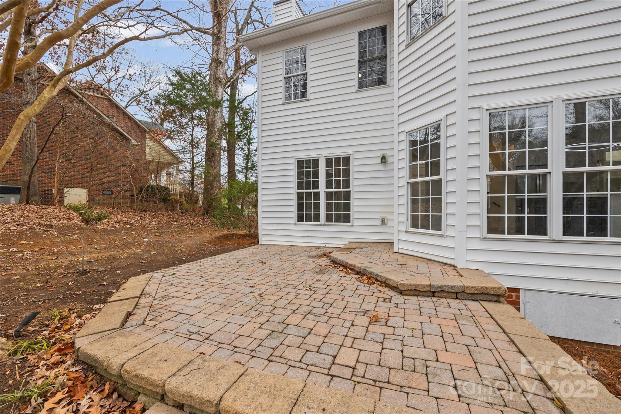 Royal Oaks - Residential