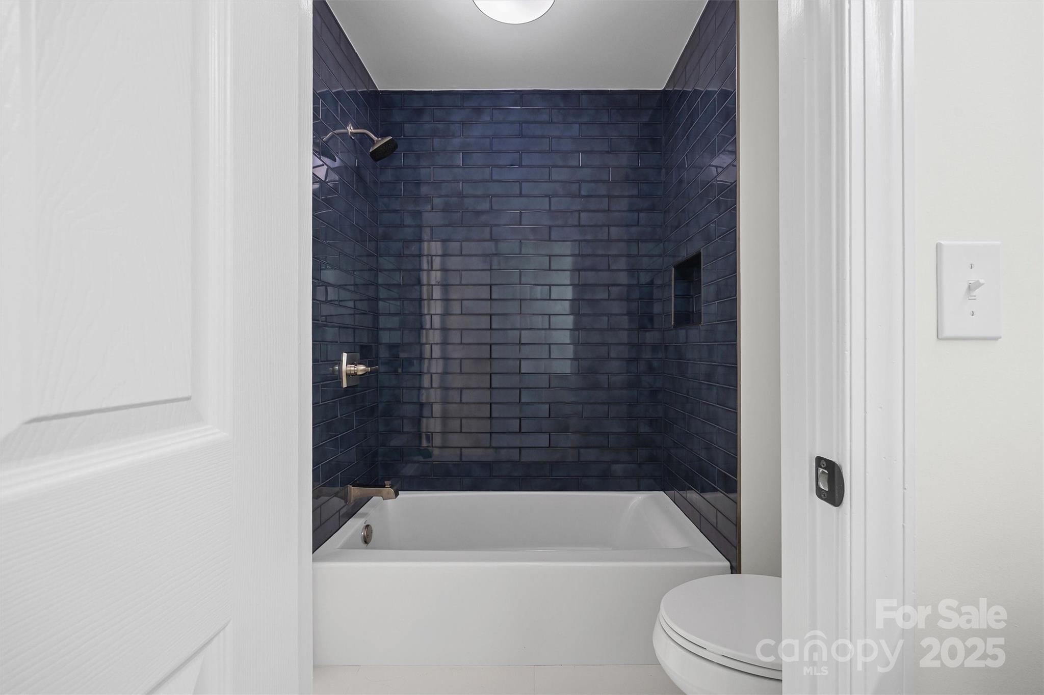 Royal Oaks - Residential