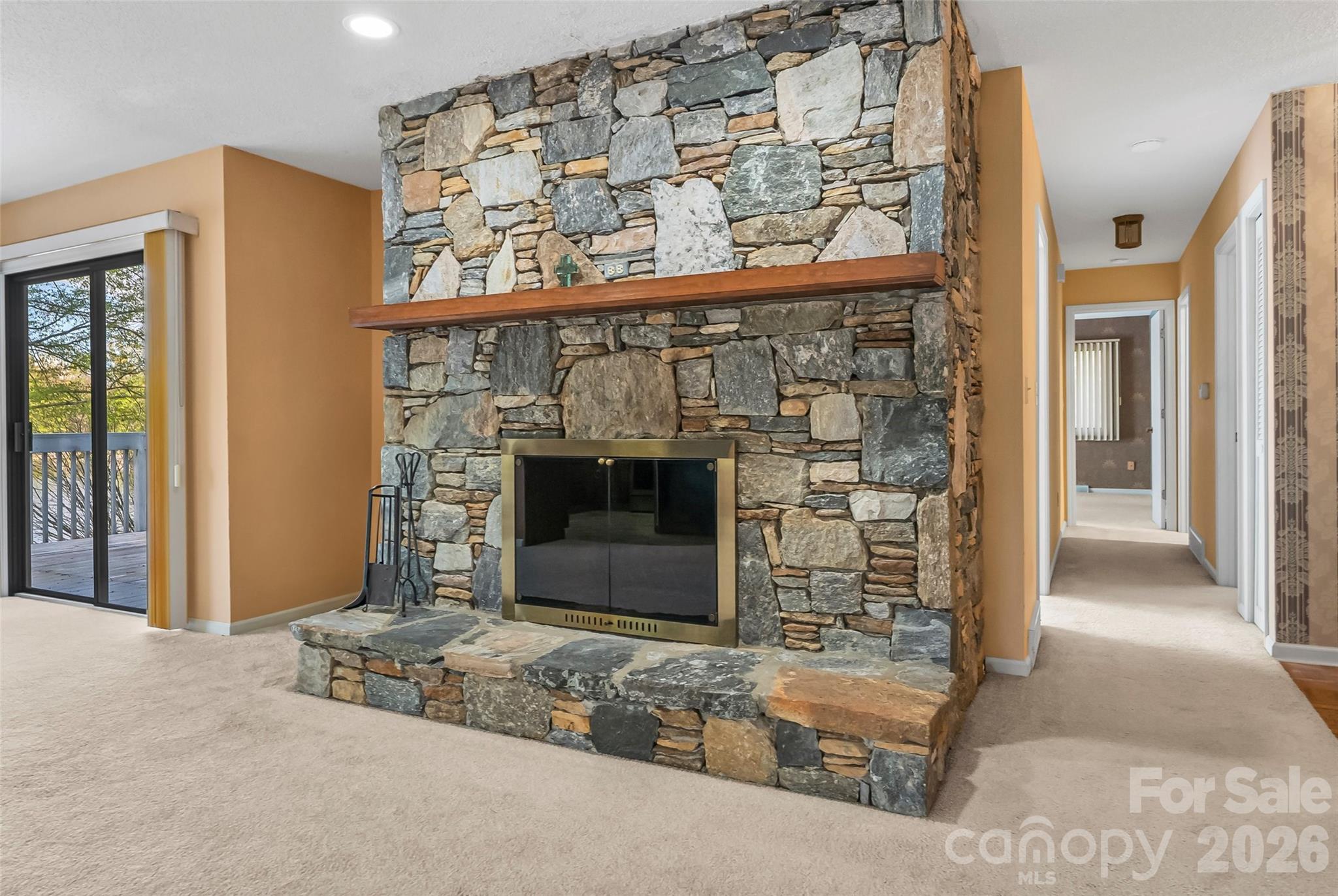 Connestee Falls - Residential