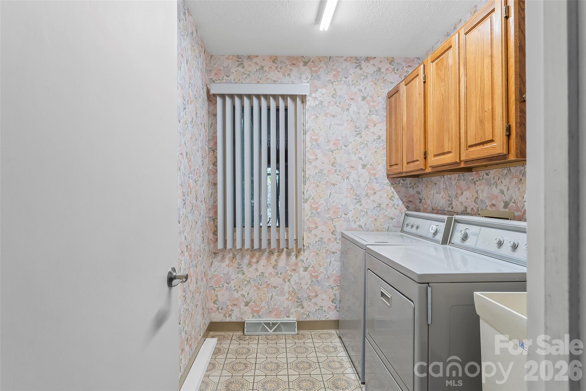 Connestee Falls - Residential