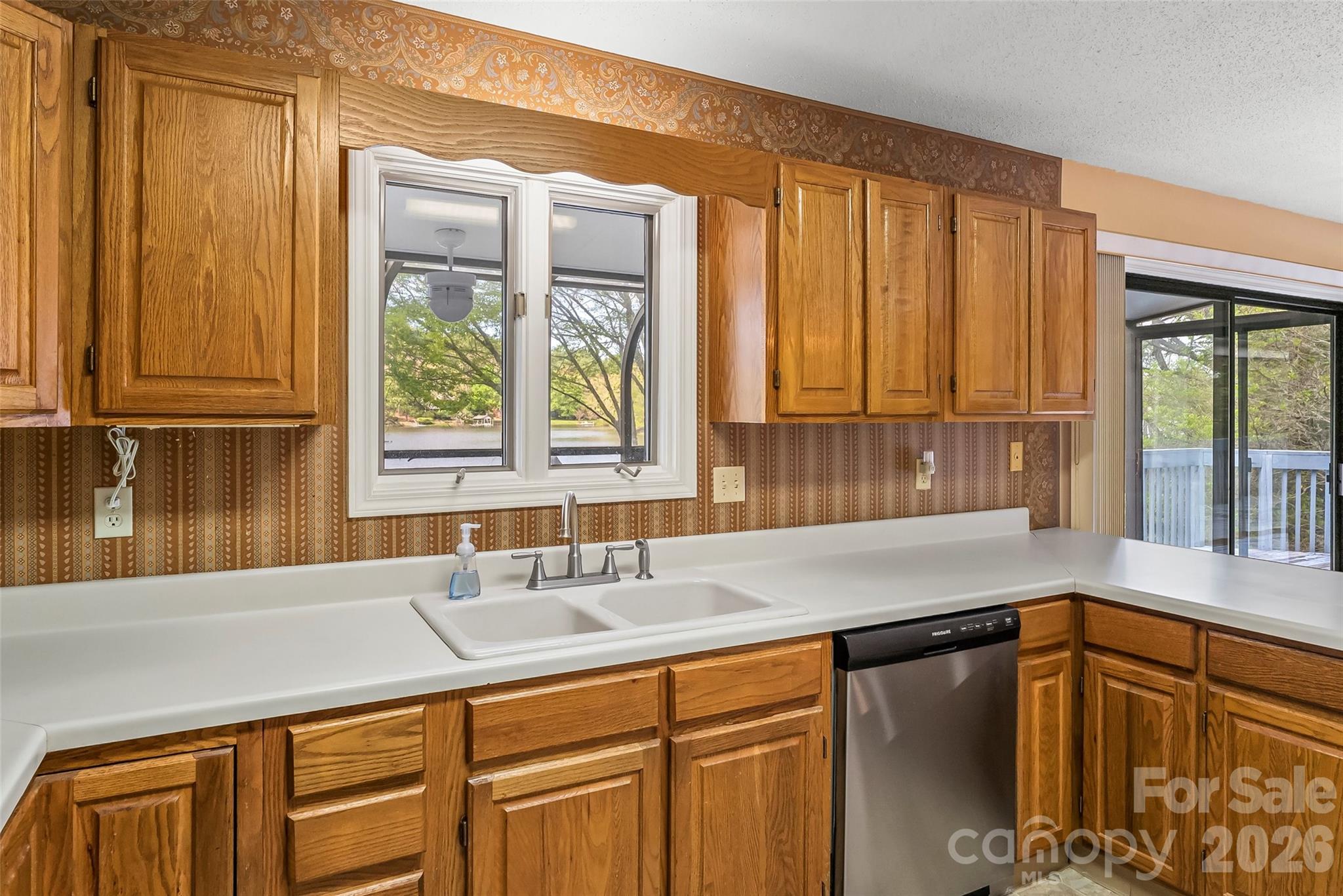 Connestee Falls - Residential