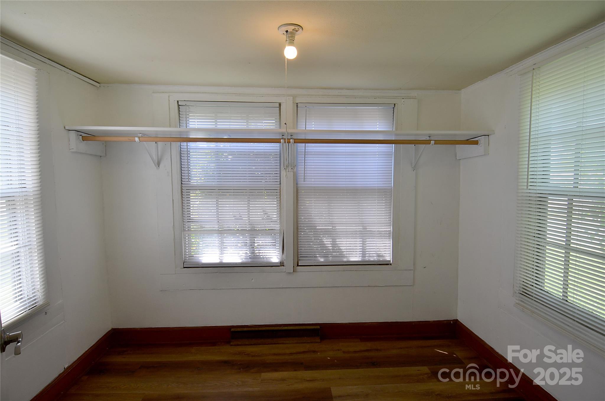 Clinchfield Mfg - Residential