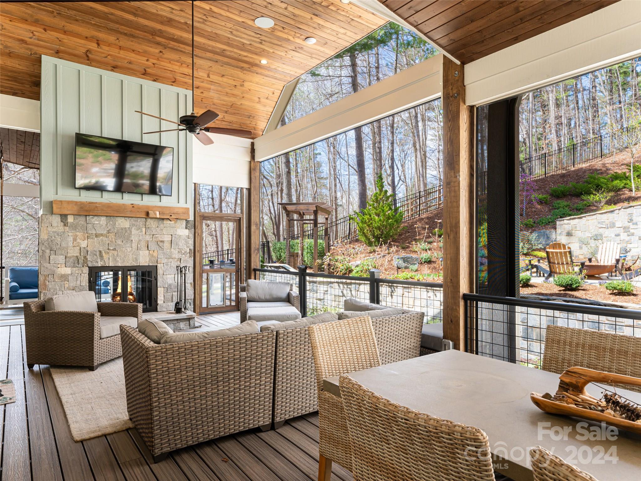 Town Mountain Preserve - Residential