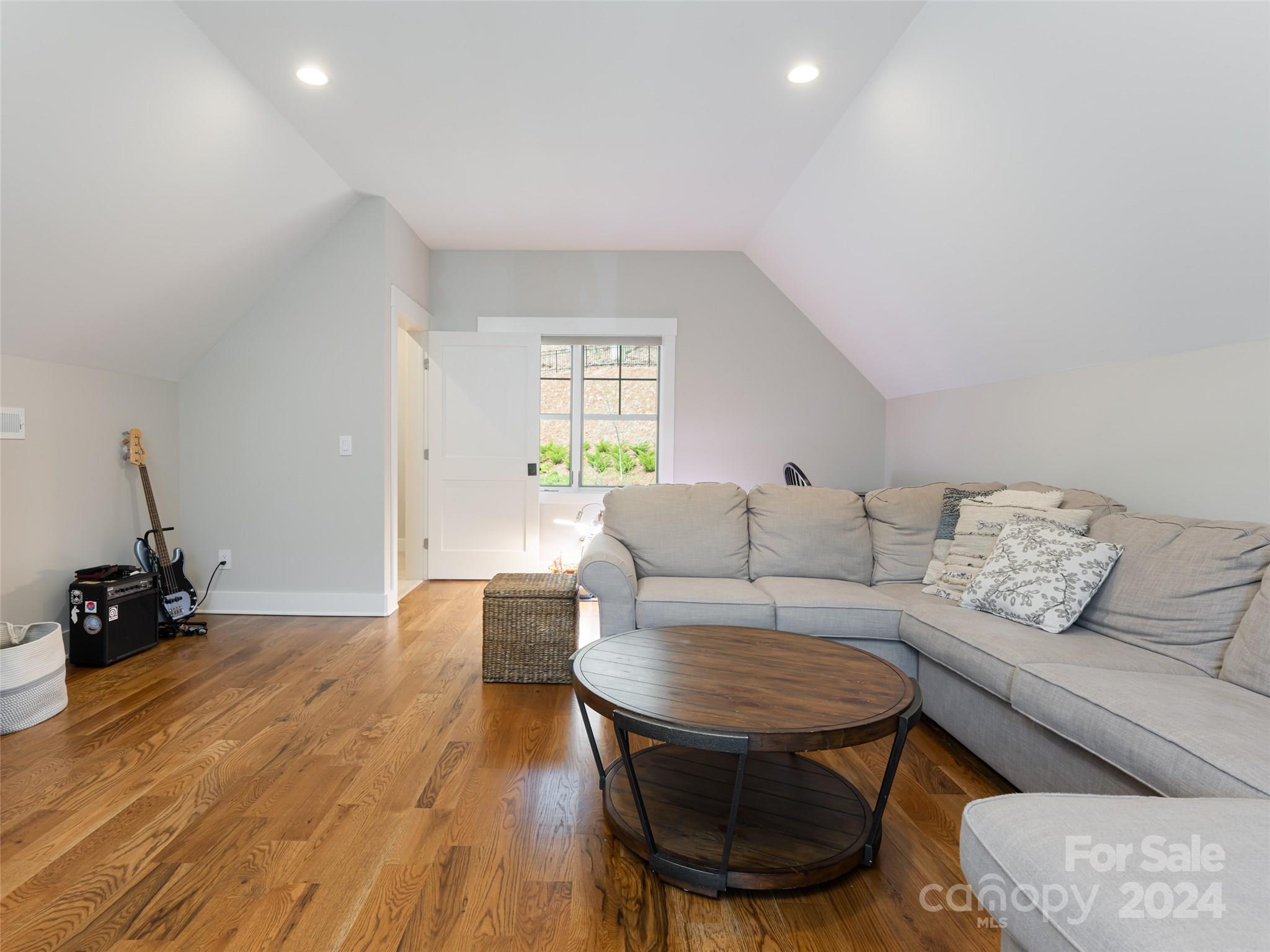 Town Mountain Preserve - Residential