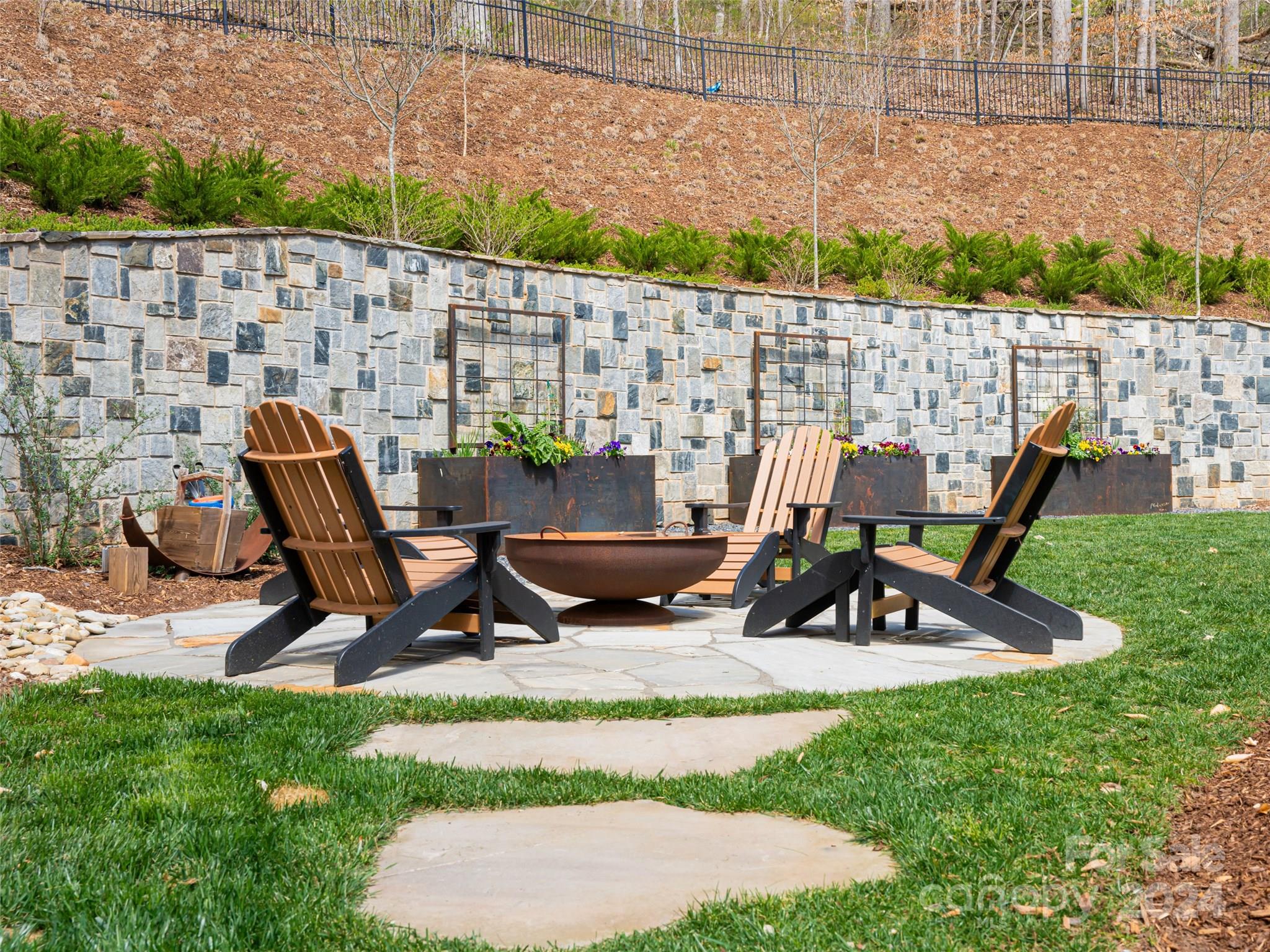 Town Mountain Preserve - Residential