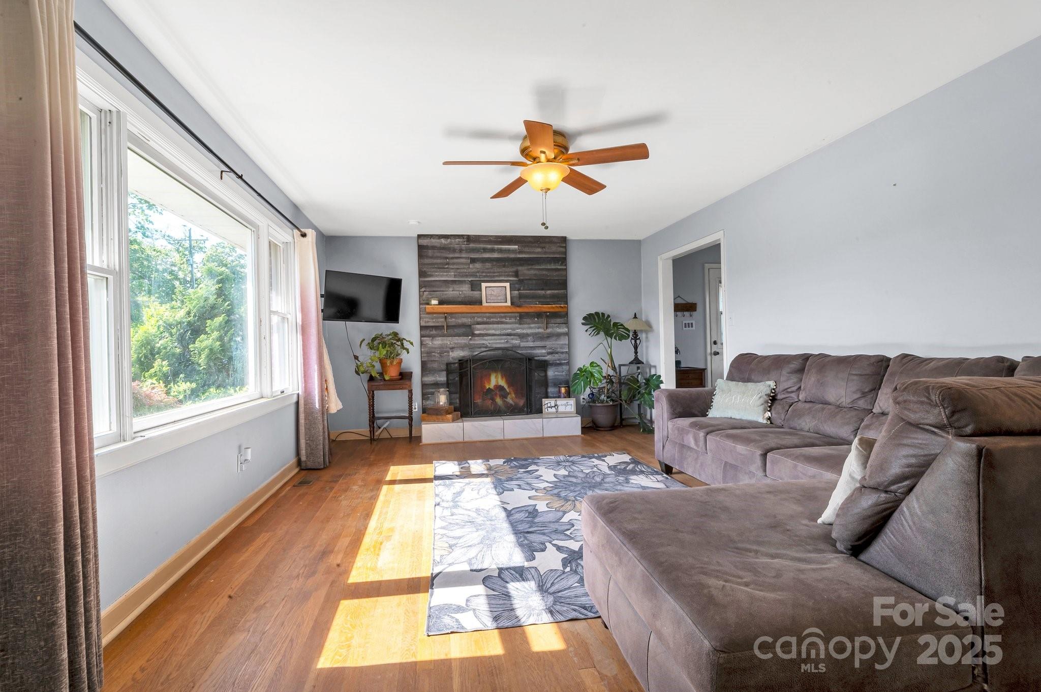 550 Old Newfound Road
