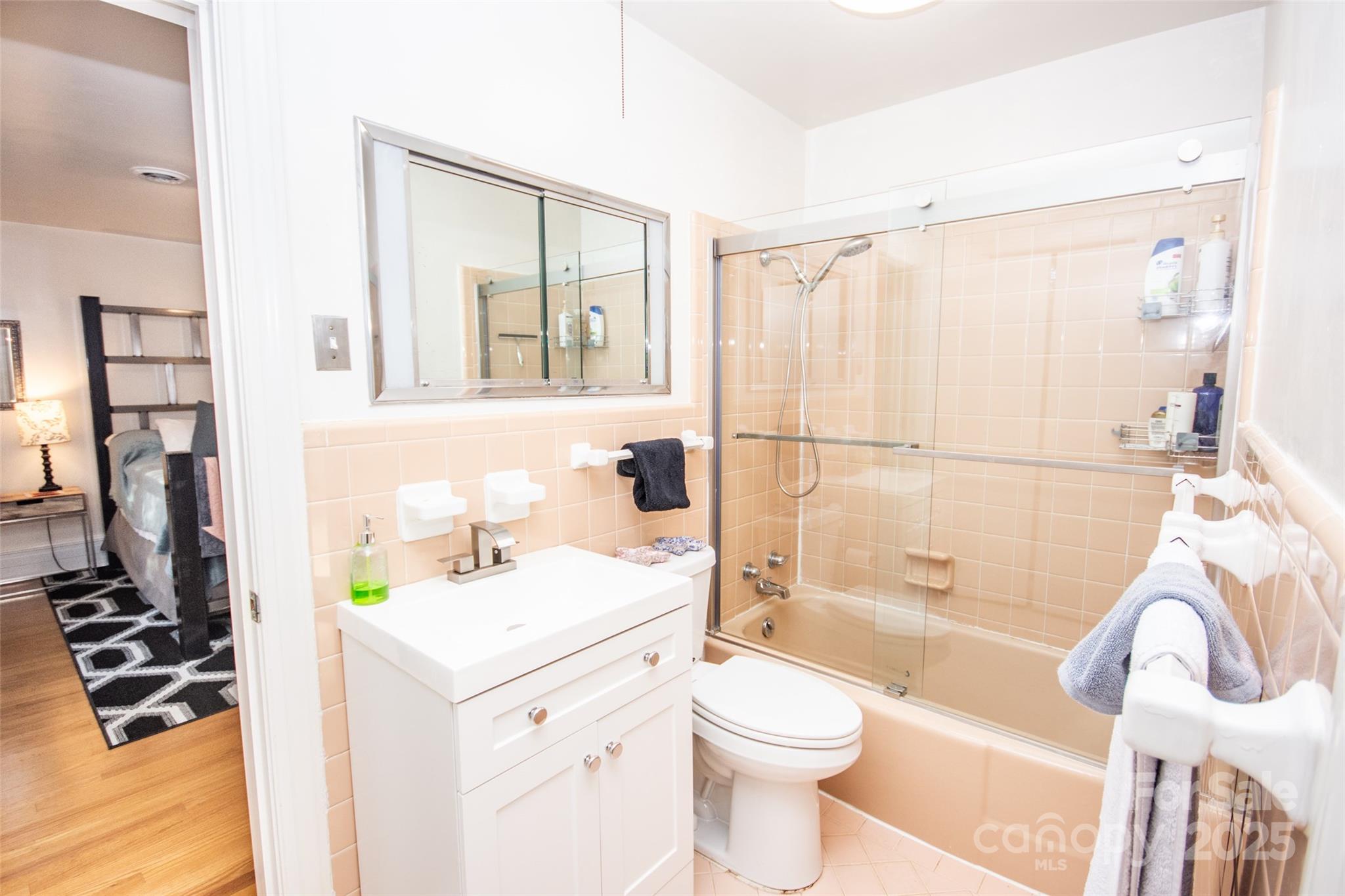 Valley Stream - Residential