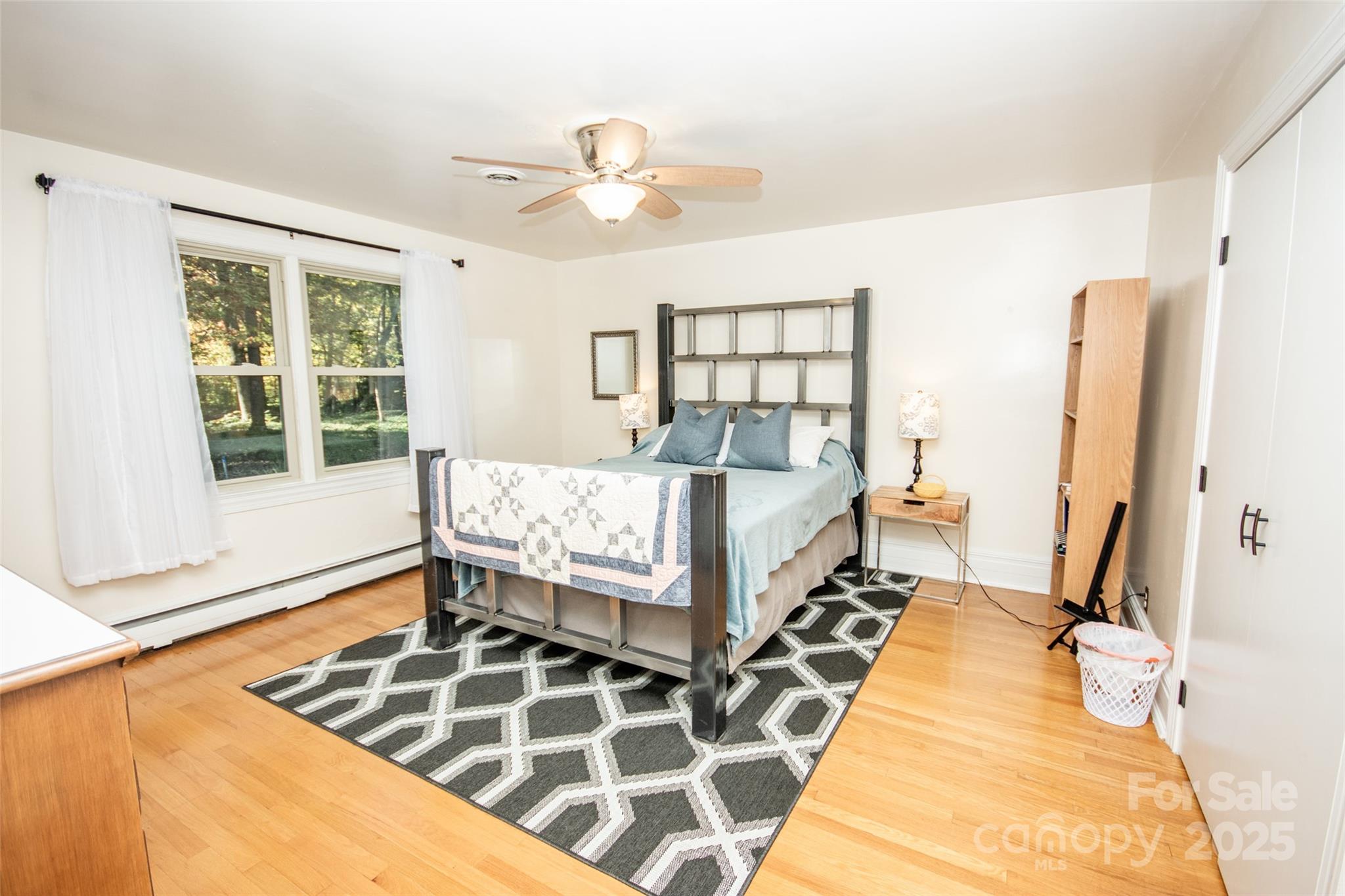 Valley Stream - Residential