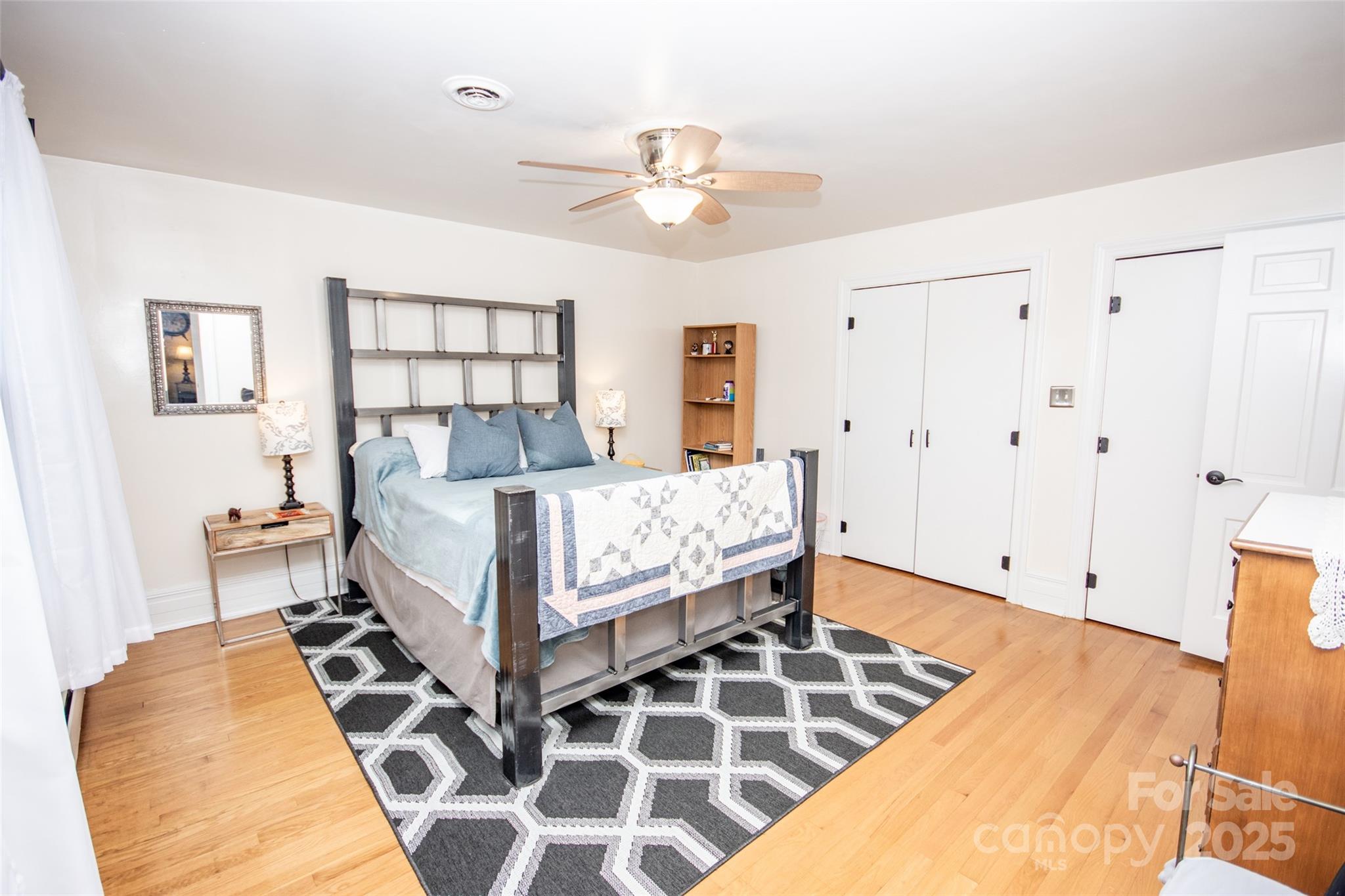 Valley Stream - Residential