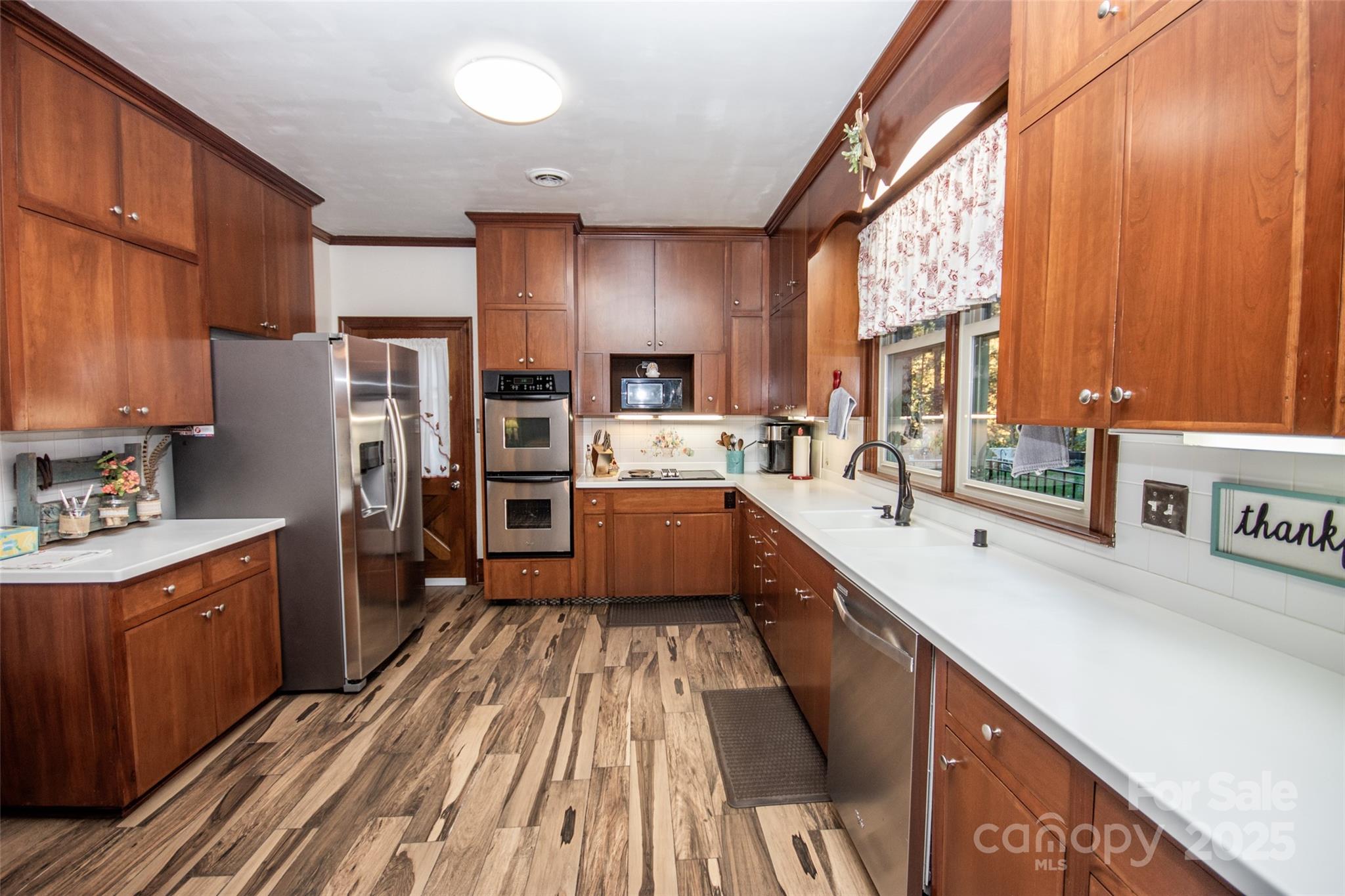 Valley Stream - Residential