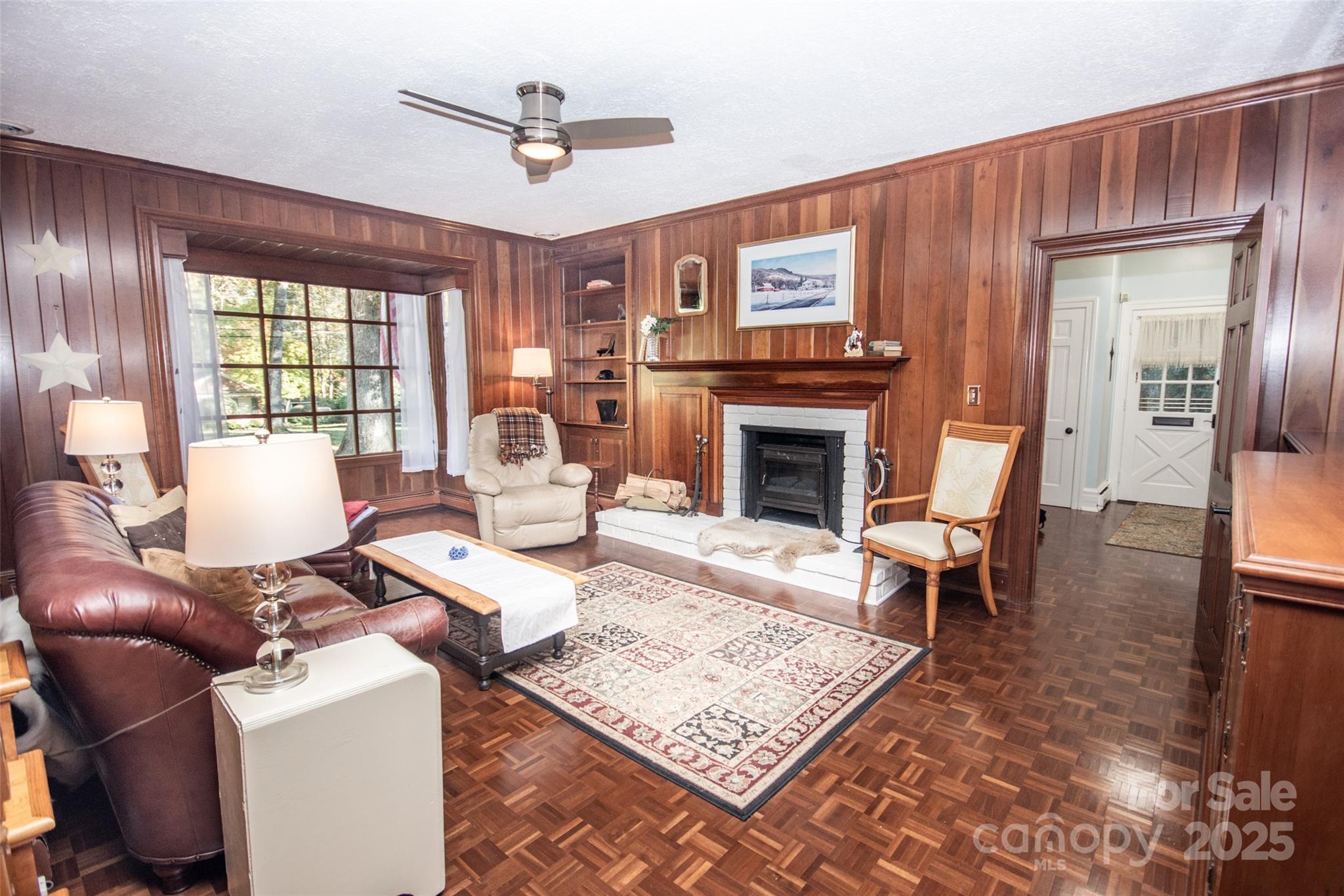 Valley Stream - Residential