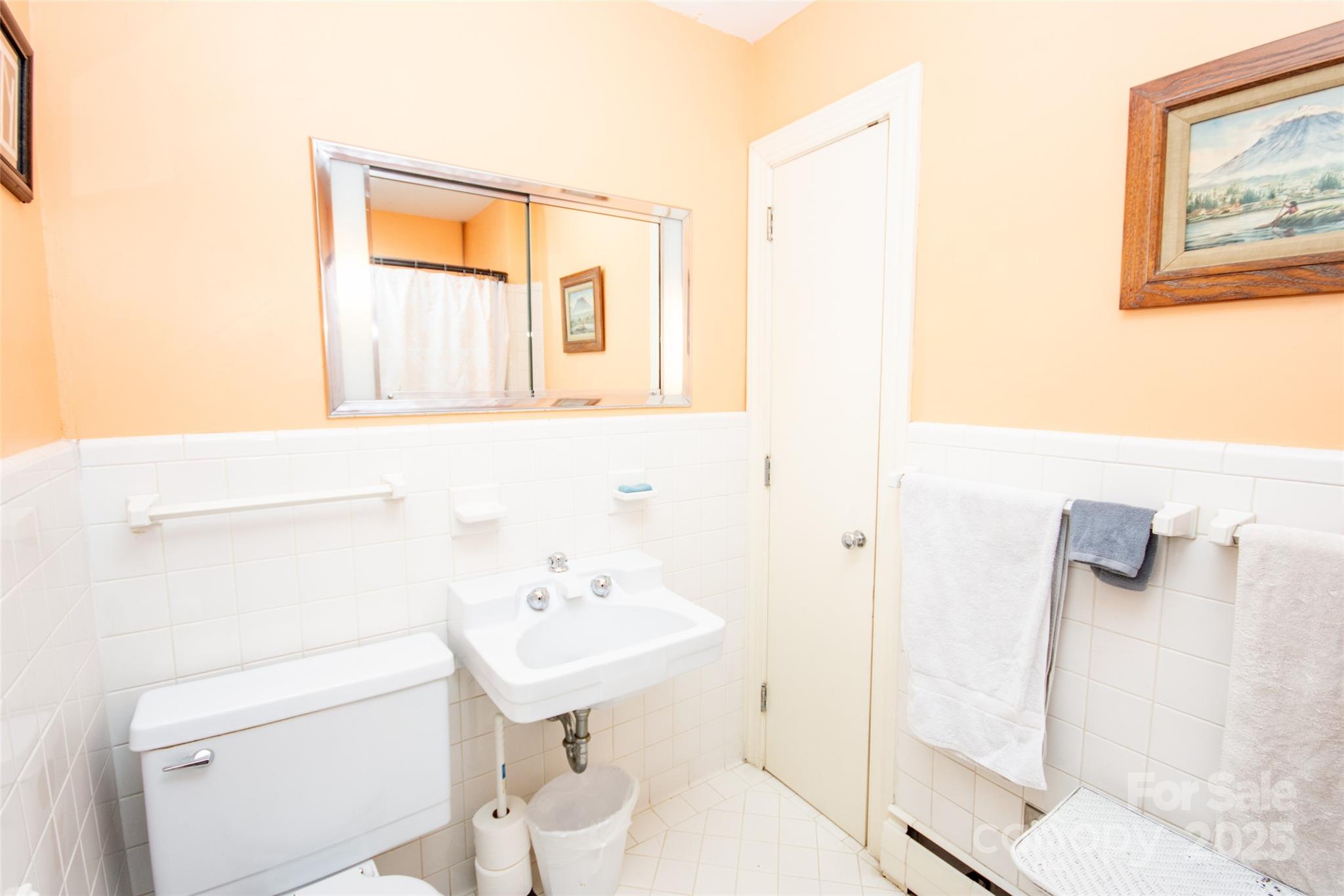 Valley Stream - Residential