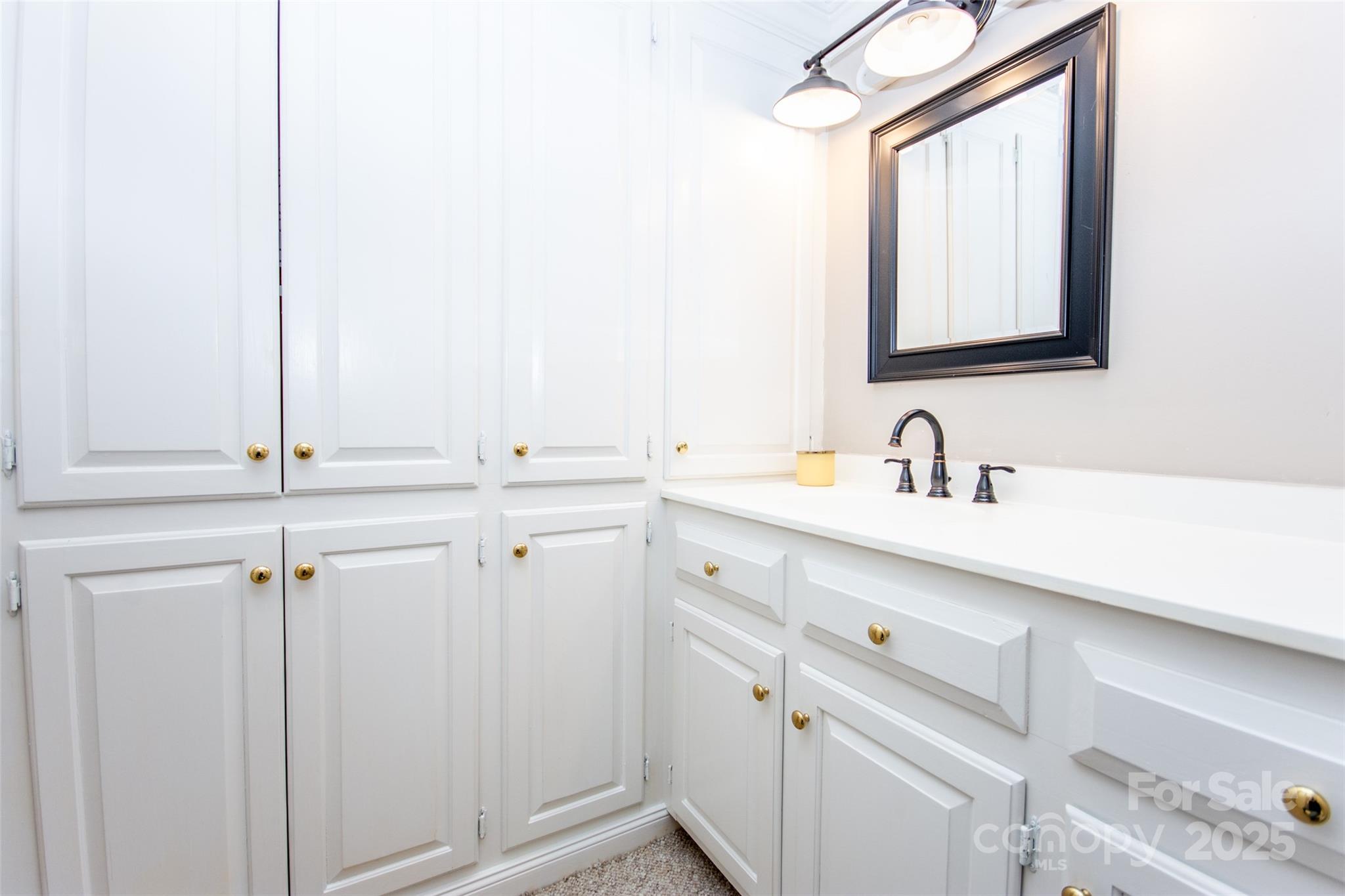 Valley Stream - Residential