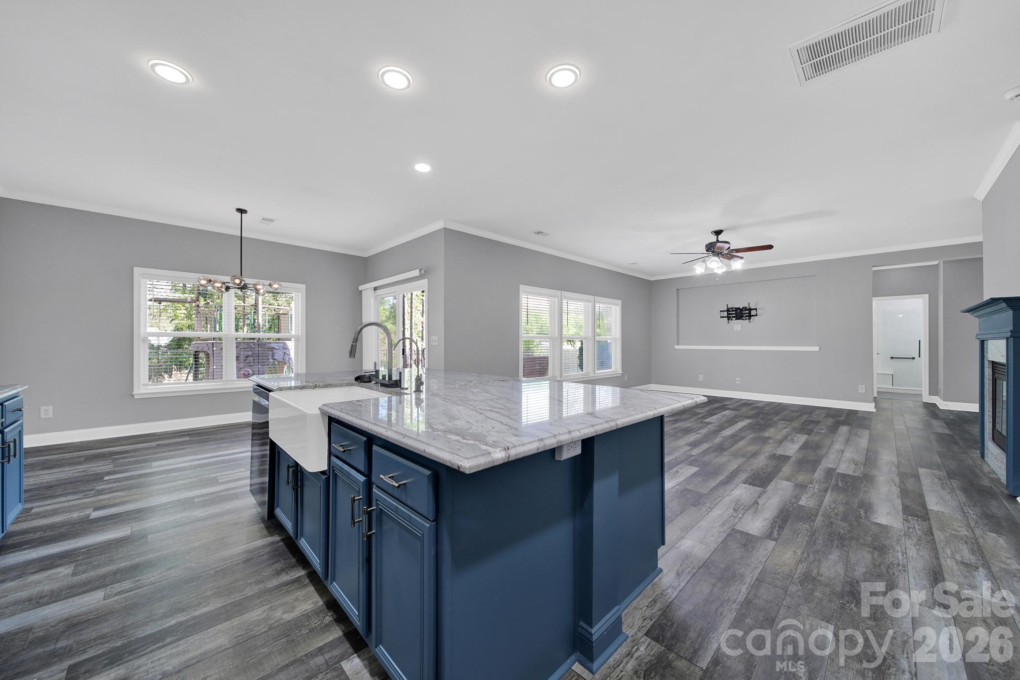 Madison Green - Residential