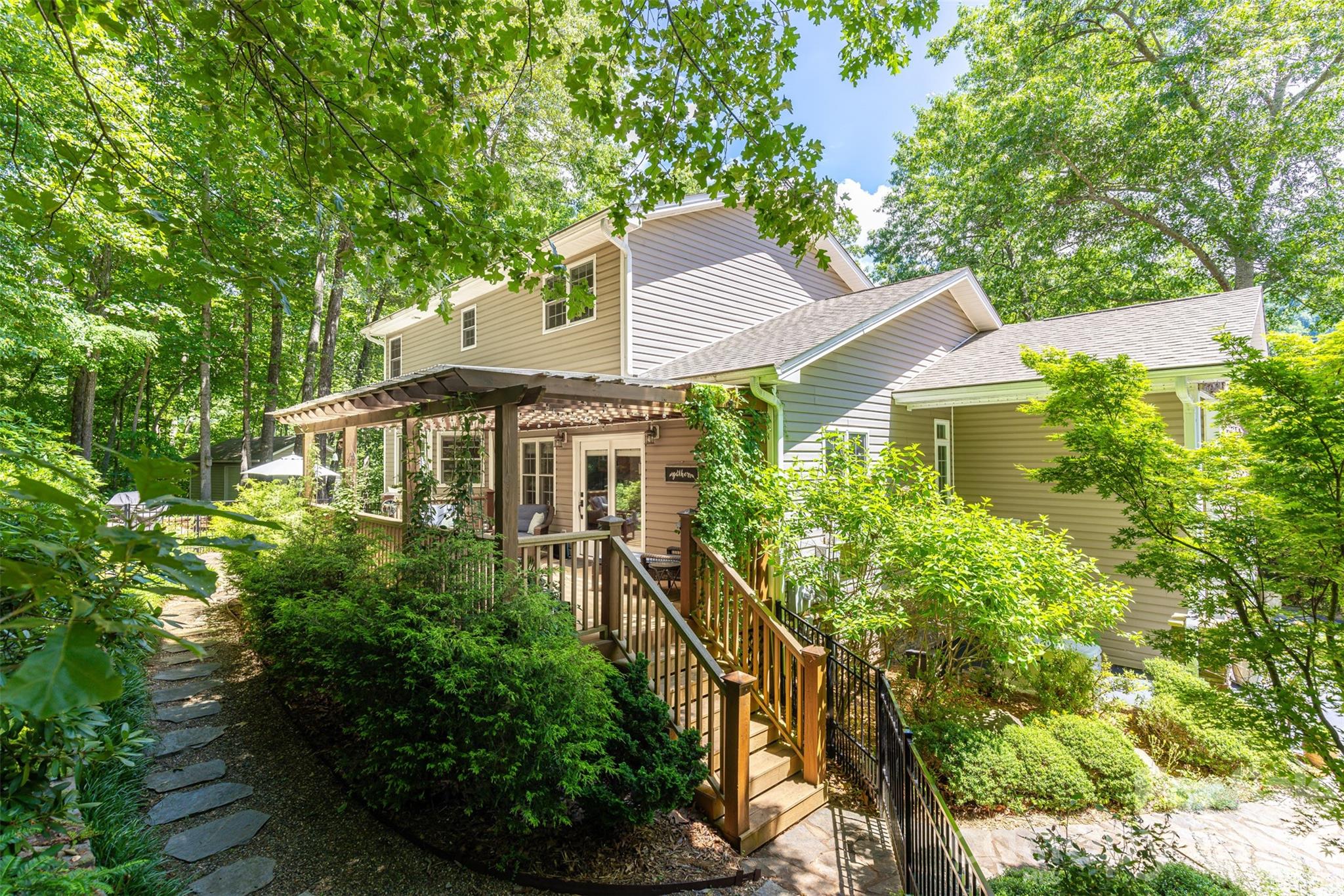 Seven Glens - Residential