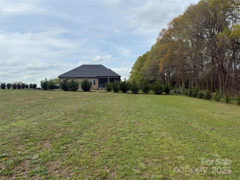 listing image 36