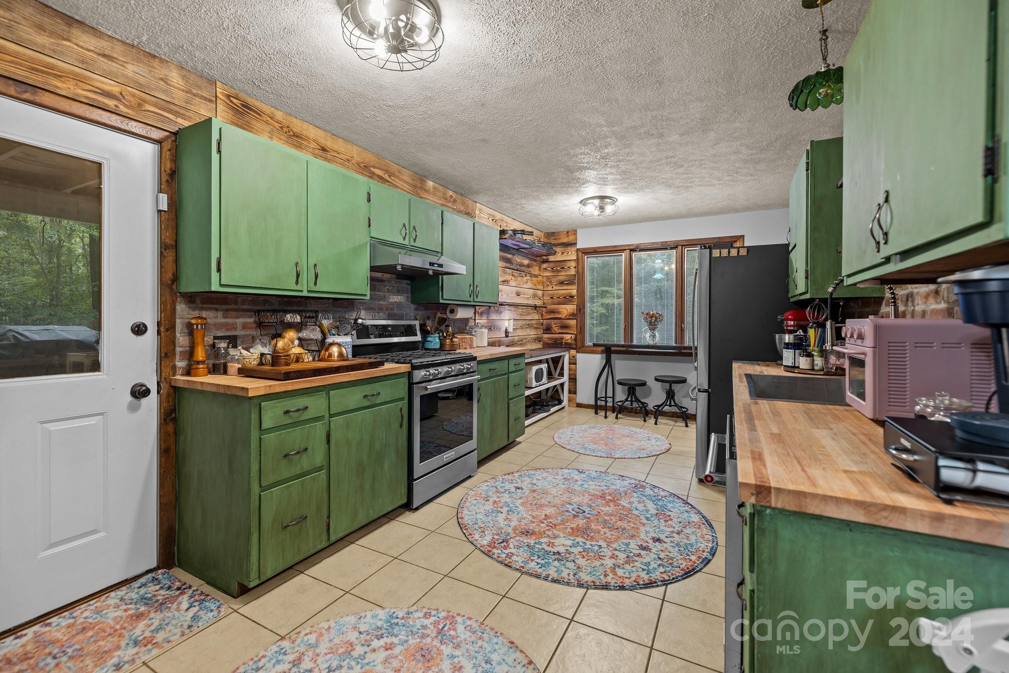 Crow Creek Acres - Residential