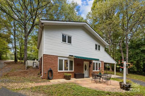 A home in Waxhaw