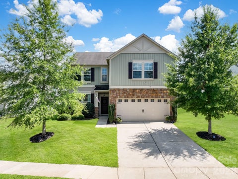Photo of 4626 Gibbons Link Road, Charlotte, NC 28269 (MLS # 4405099)