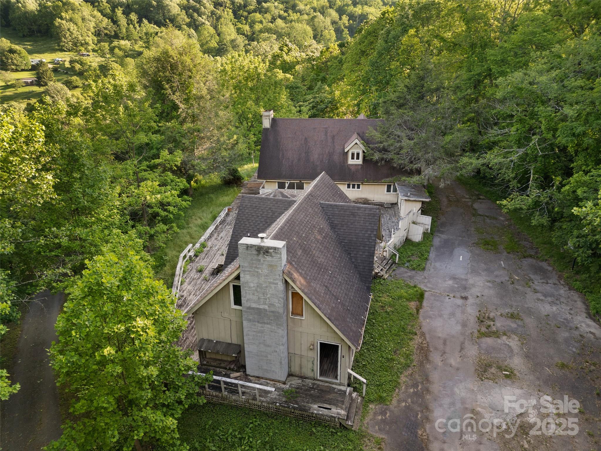 115 & 119 Timber Creek Drive