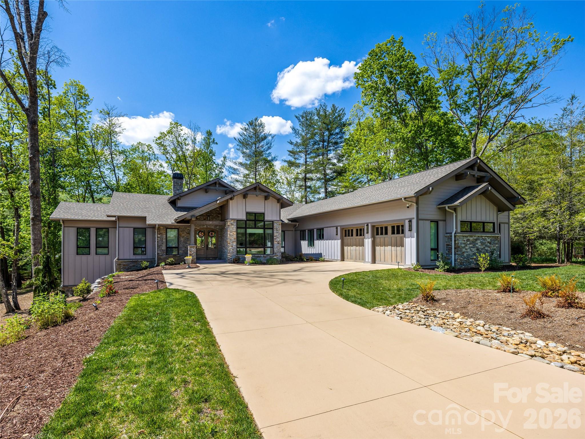 17 Nestlewood Drive