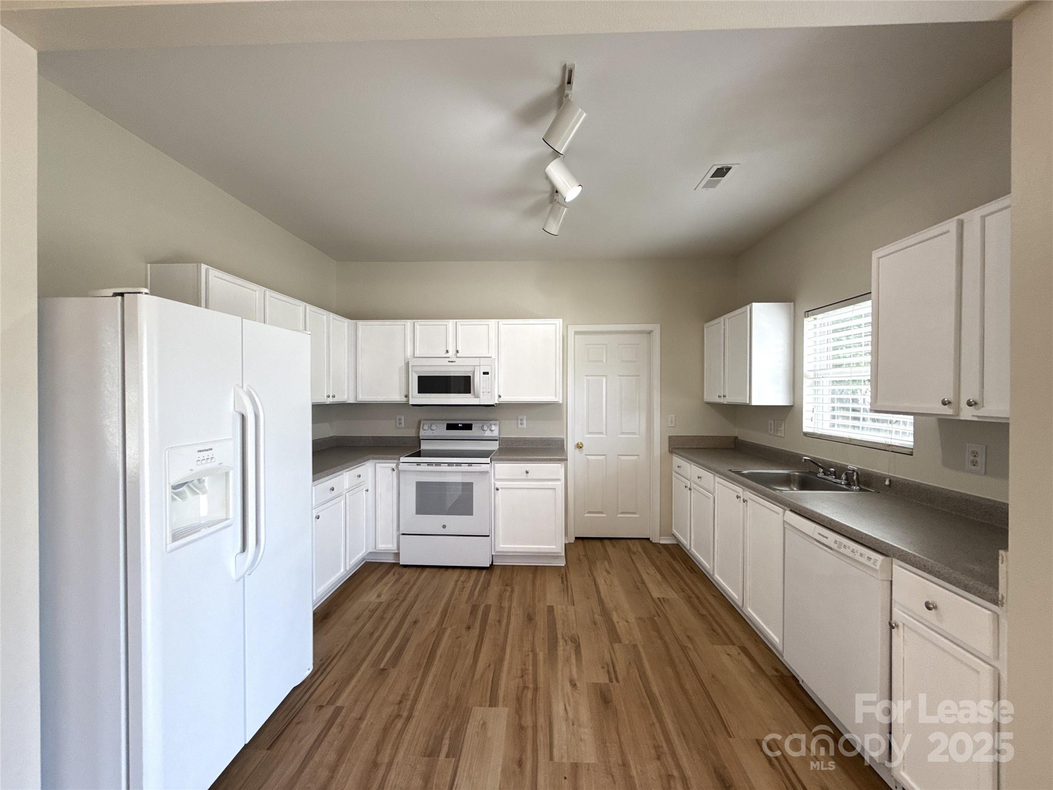 Mcintyre - Residential Lease