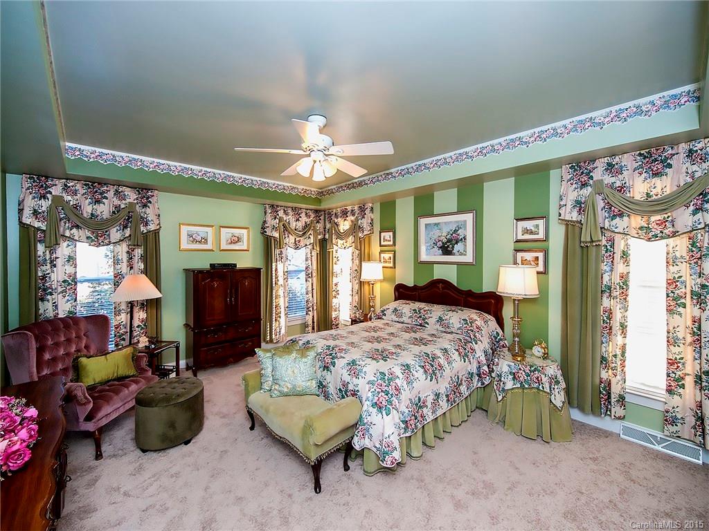 Lakeshore - Residential